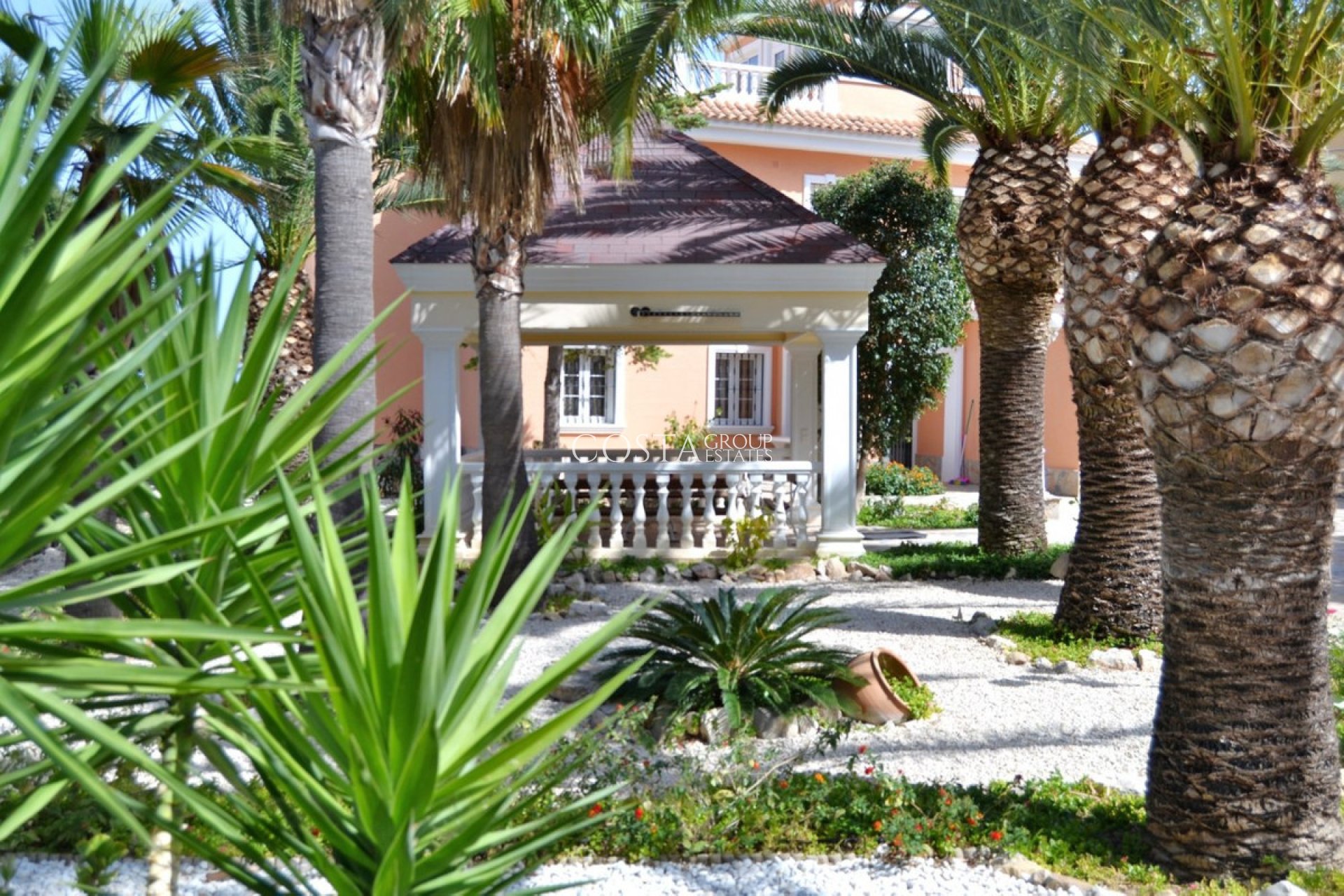 Herverkoop - Villa -
Calpe - Calpe Centro