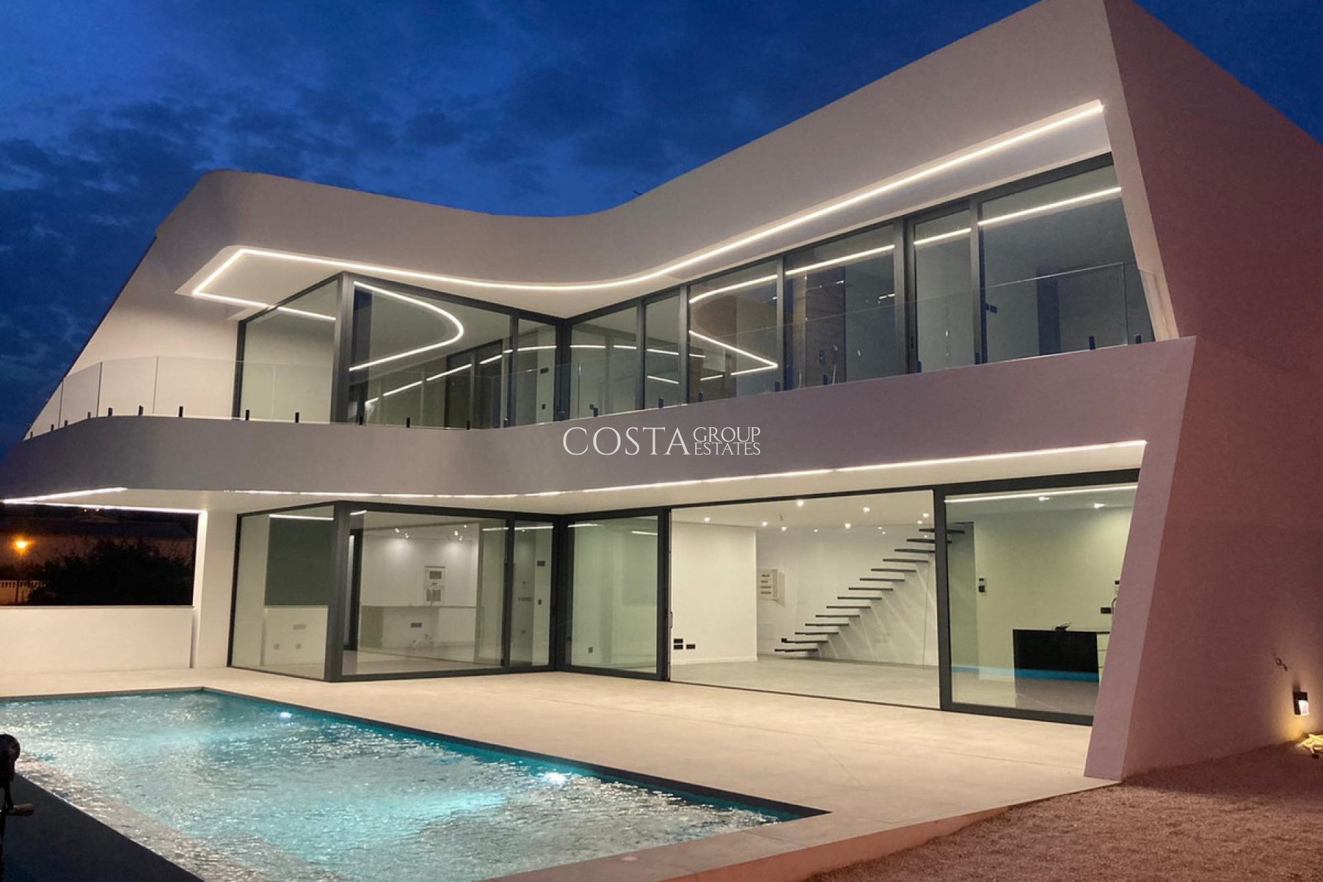 Herverkoop - Villa -
Calpe - Calpe Centro