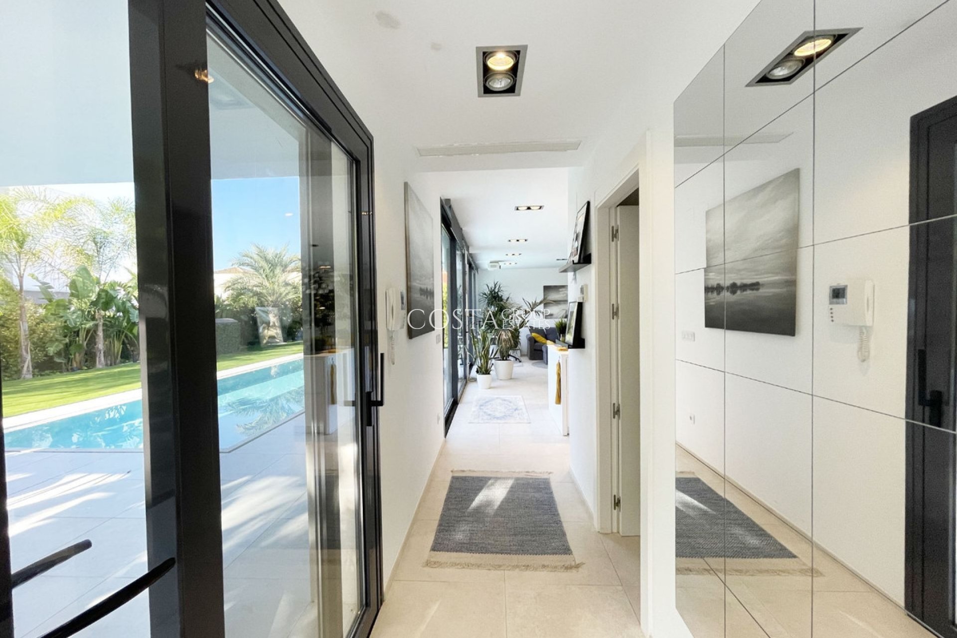 Herverkoop - Villa -
Calpe - Calpe Centro