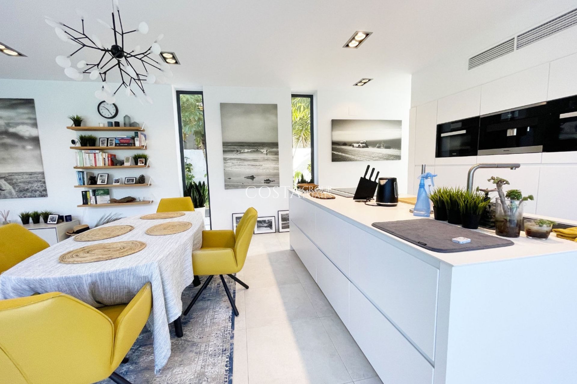 Herverkoop - Villa -
Calpe - Calpe Centro