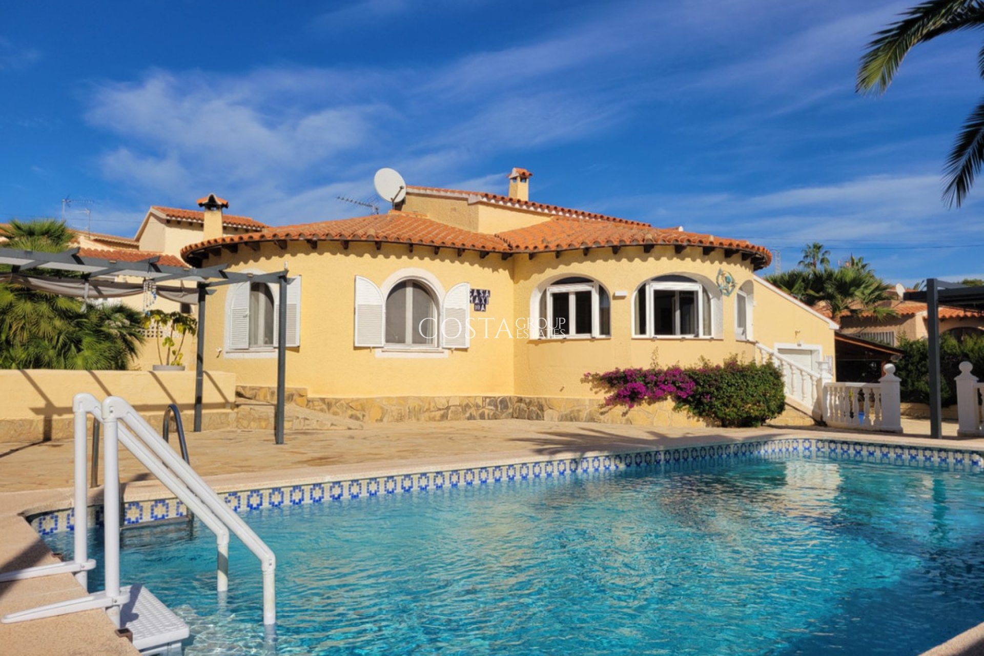 Herverkoop - Villa -
Calpe - Calpe Centro