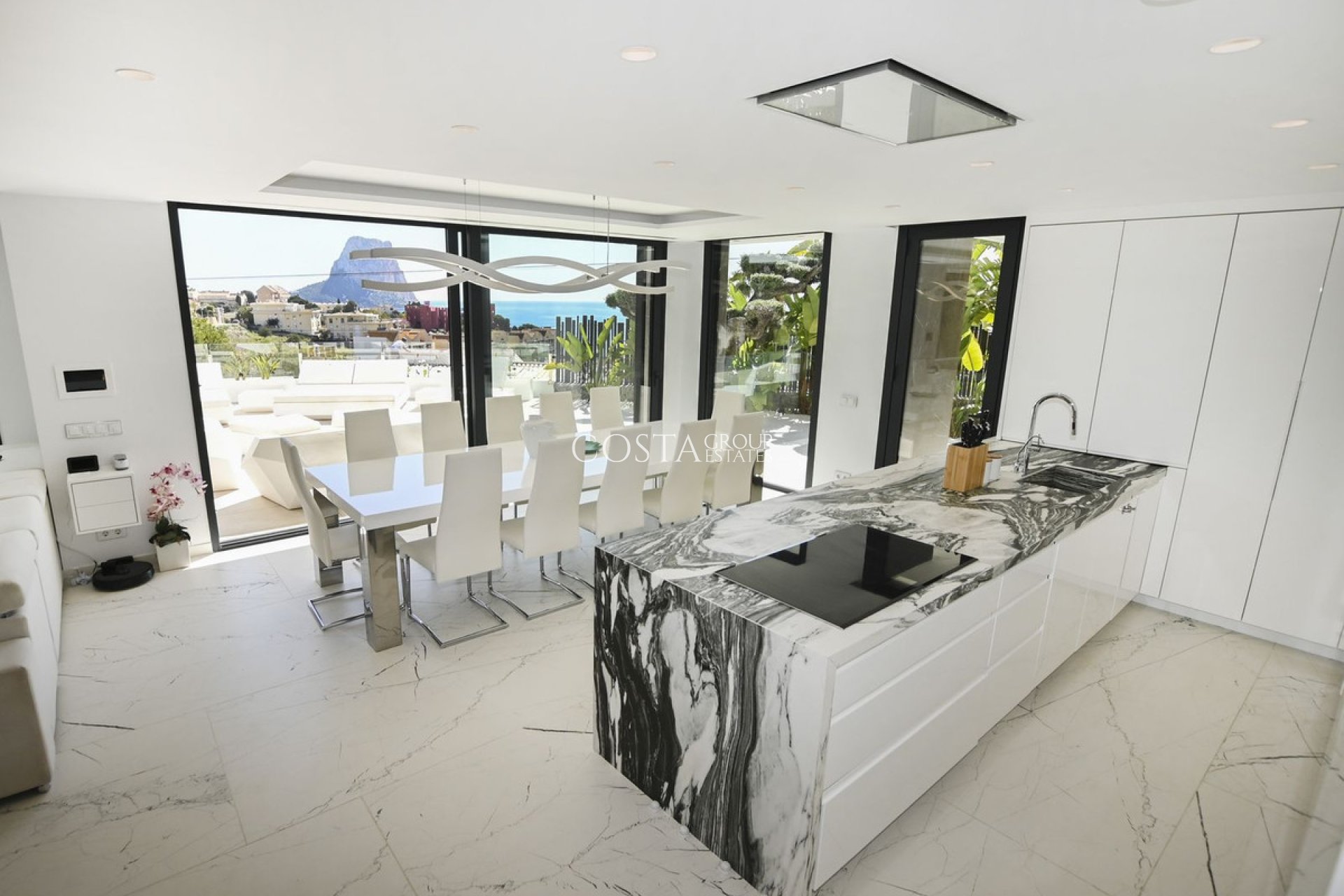 Herverkoop - Villa -
Calpe - Calpe Centro