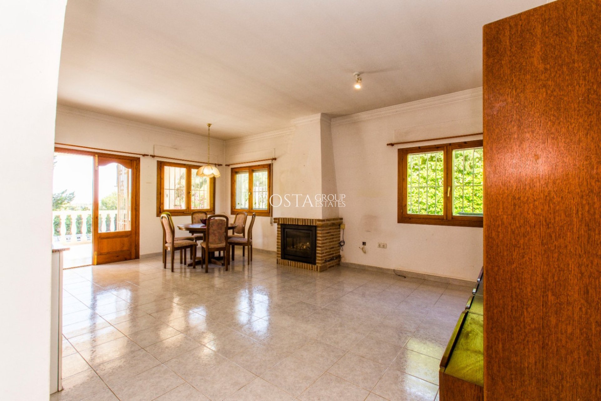 Herverkoop - Villa -
Calpe - Calpe Centro