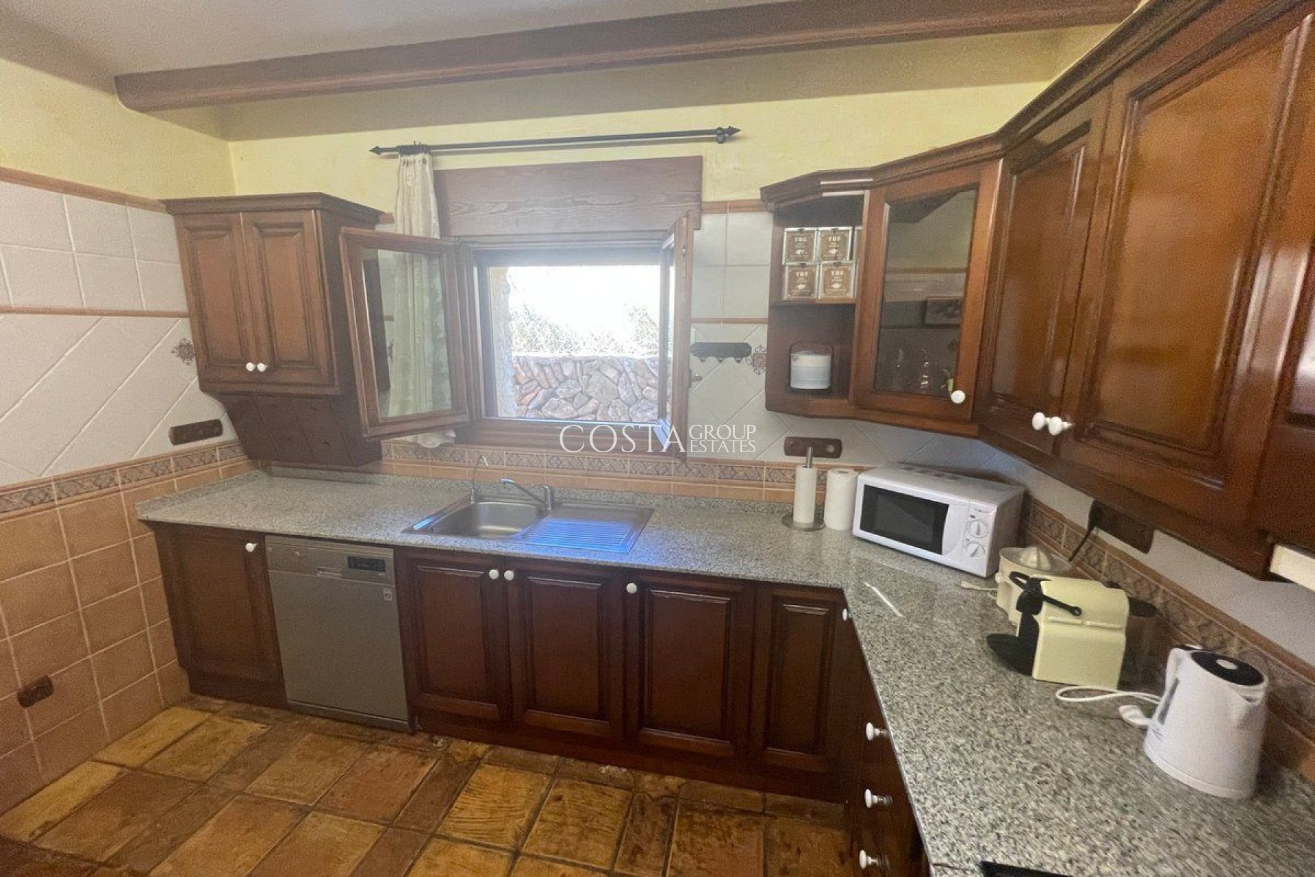 Herverkoop - Villa -
Calpe - Calpe Centro