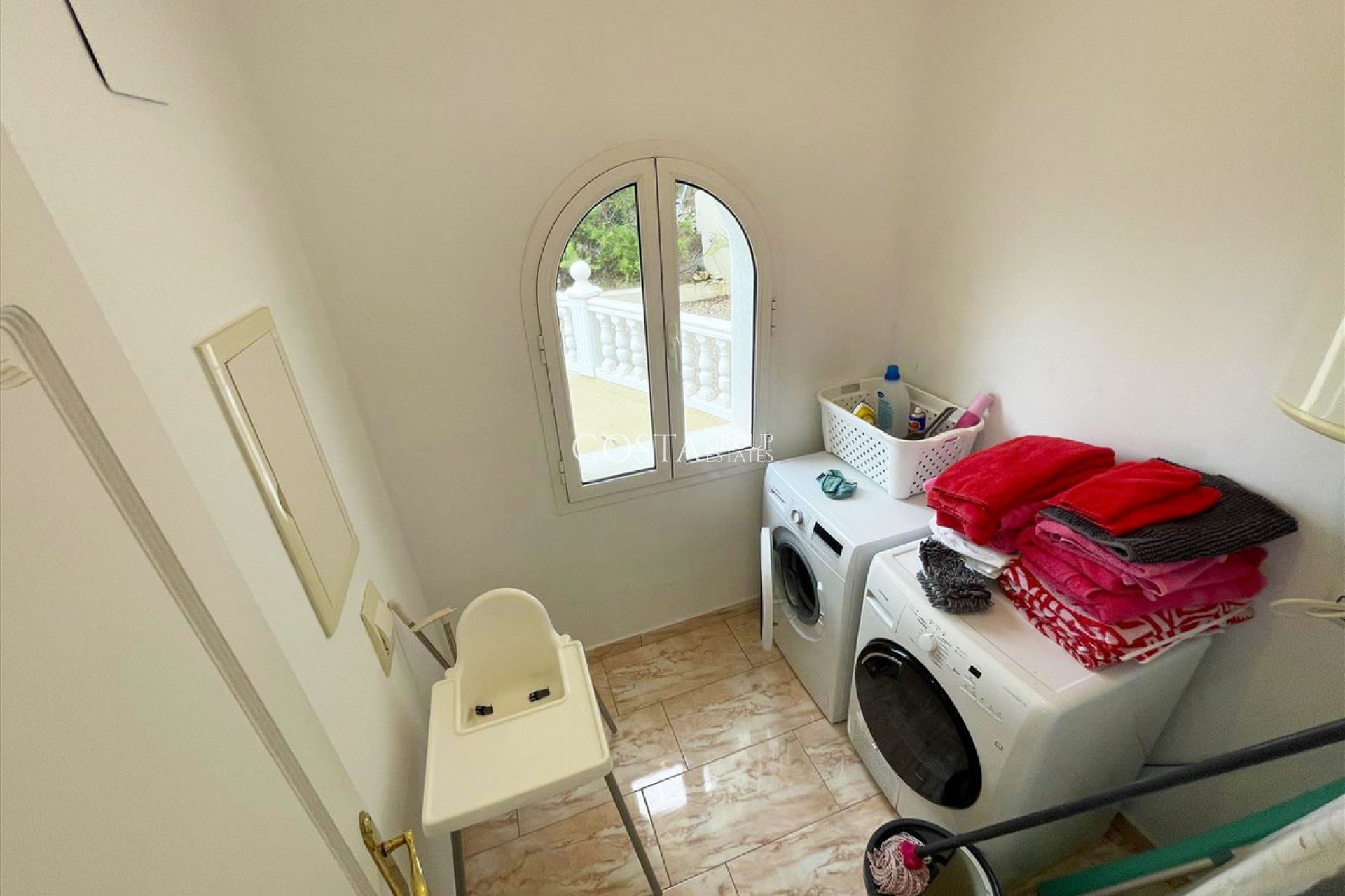 Herverkoop - Villa -
Calpe - Calpe Centro