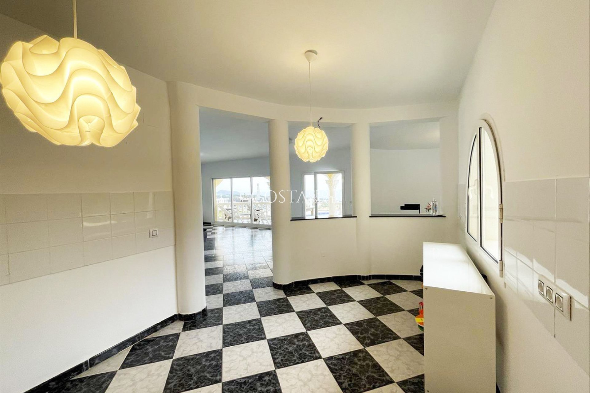 Herverkoop - Villa -
Calpe - Calpe Centro