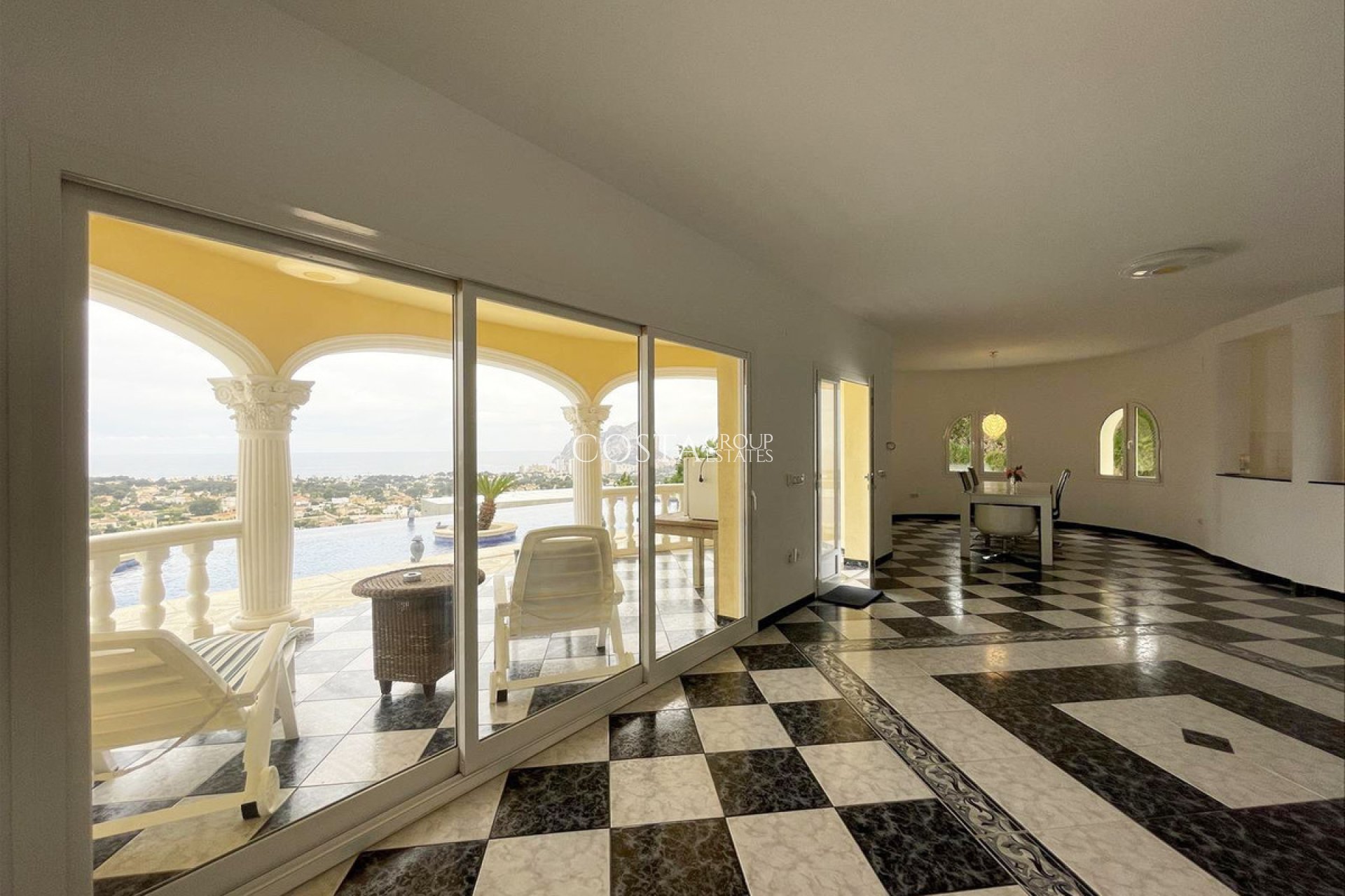 Herverkoop - Villa -
Calpe - Calpe Centro