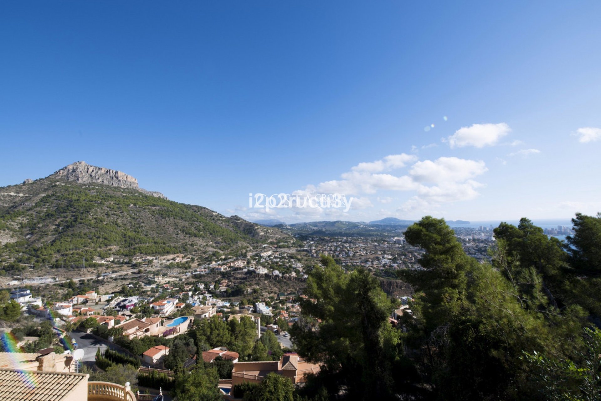 Herverkoop - Villa -
Calpe - Calpe Centro