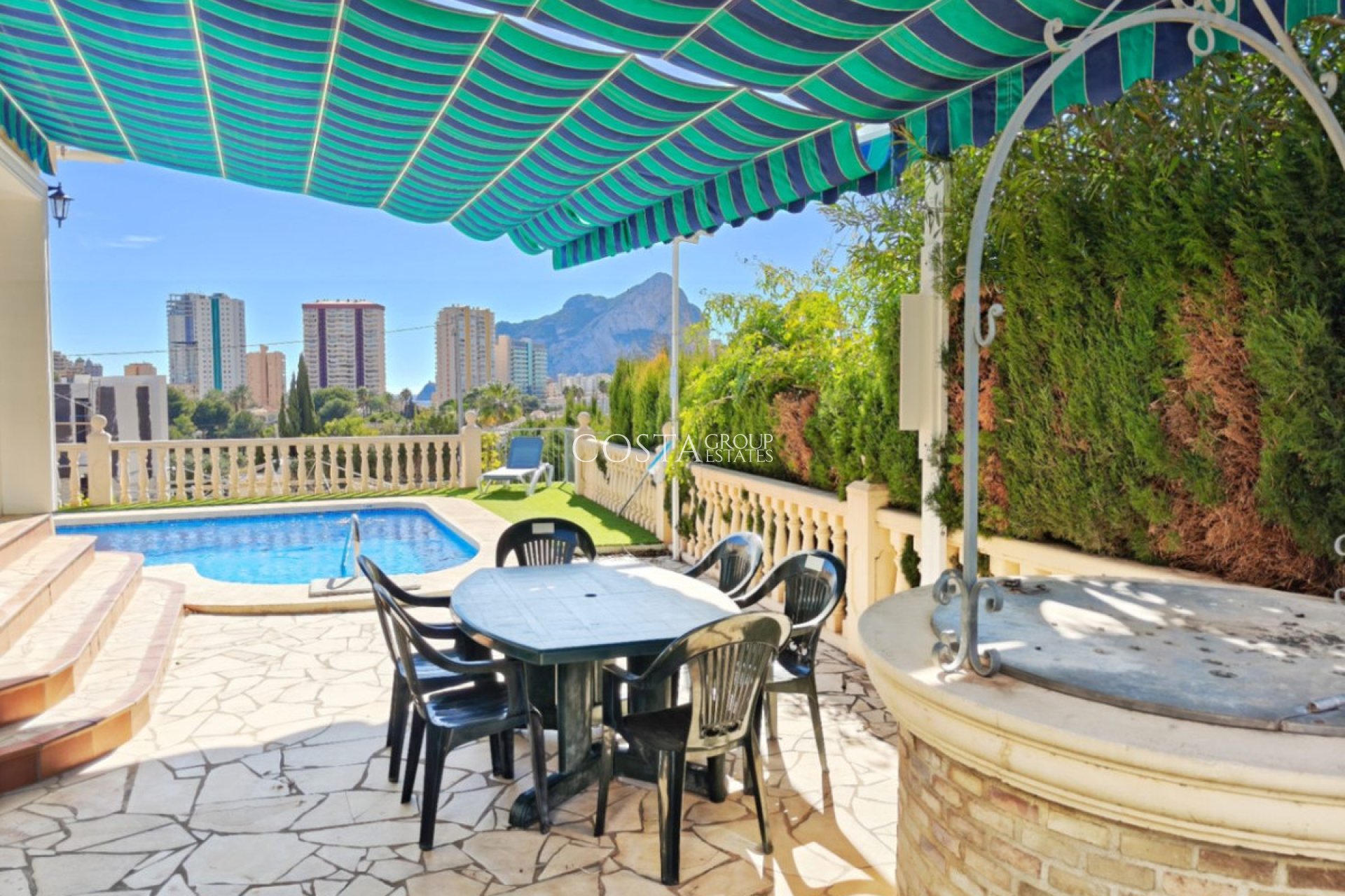 Herverkoop - Villa -
Calpe - Calpe Centro