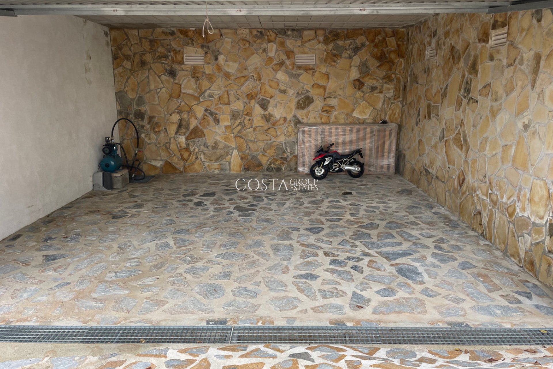 Herverkoop - Villa -
Calpe - Calpe Centro