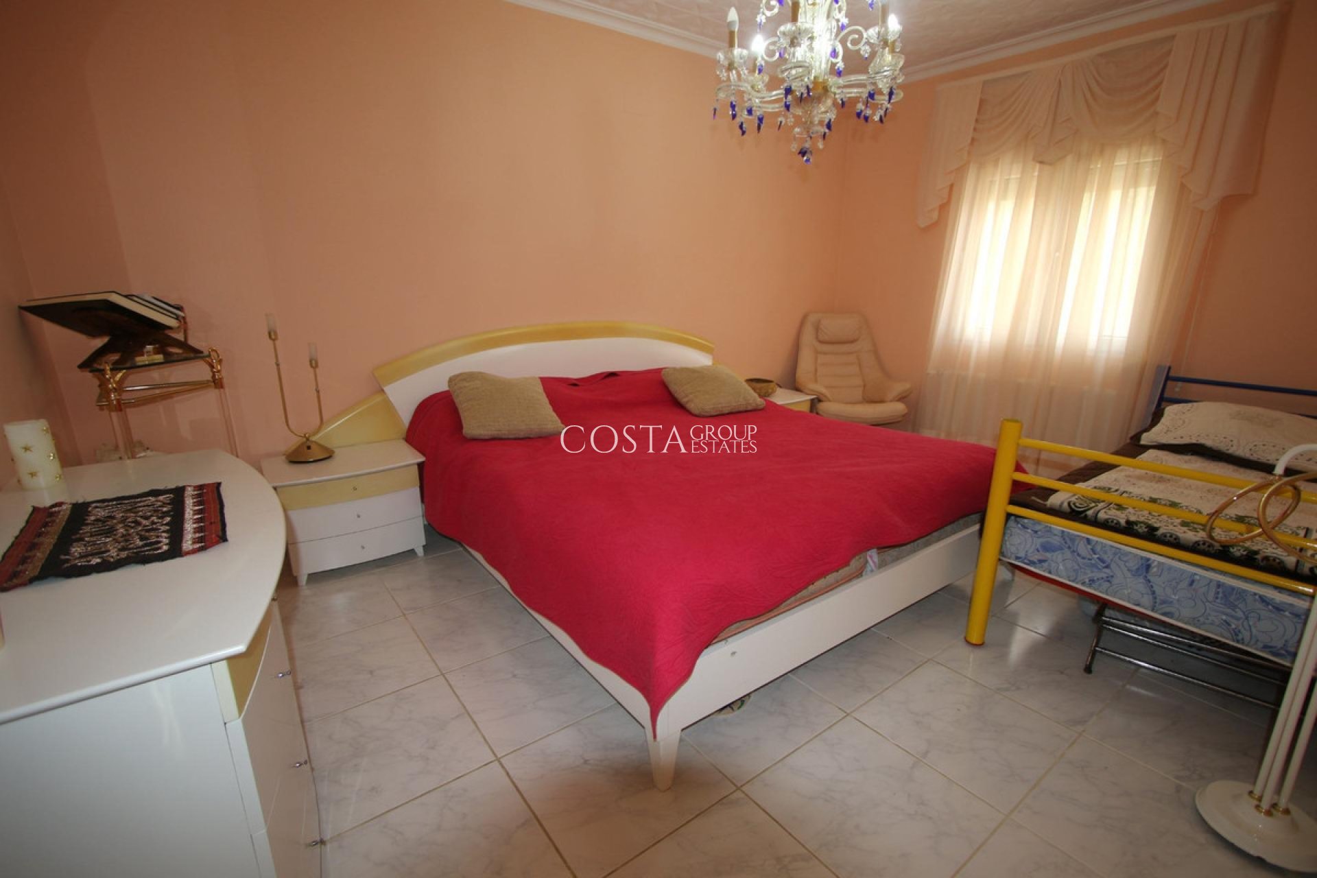 Herverkoop - Villa -
Calpe - la Canuta