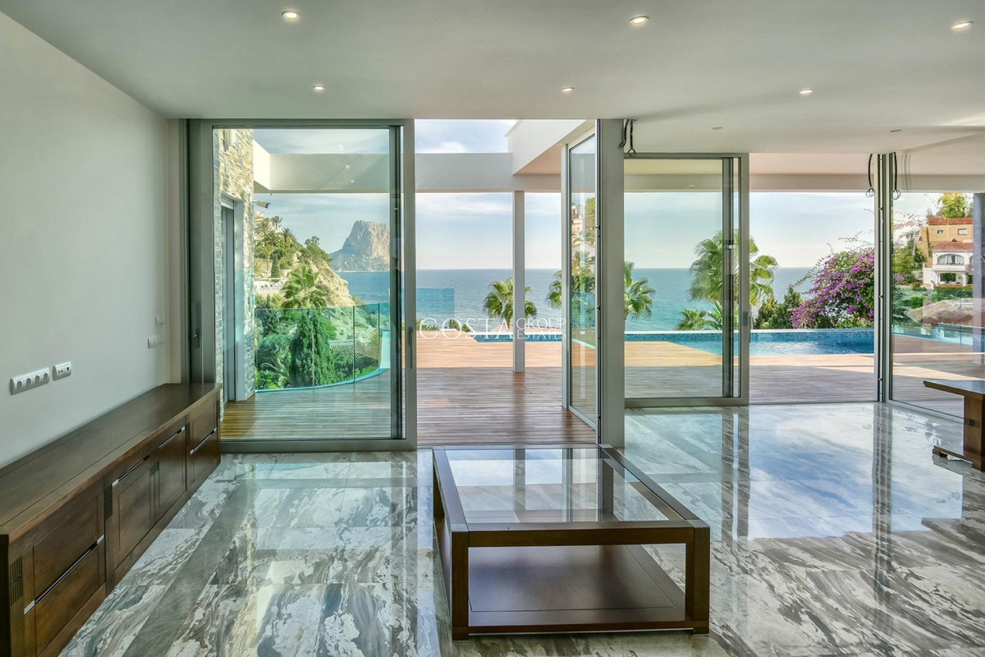 Herverkoop - Villa -
Calpe - la Canuta