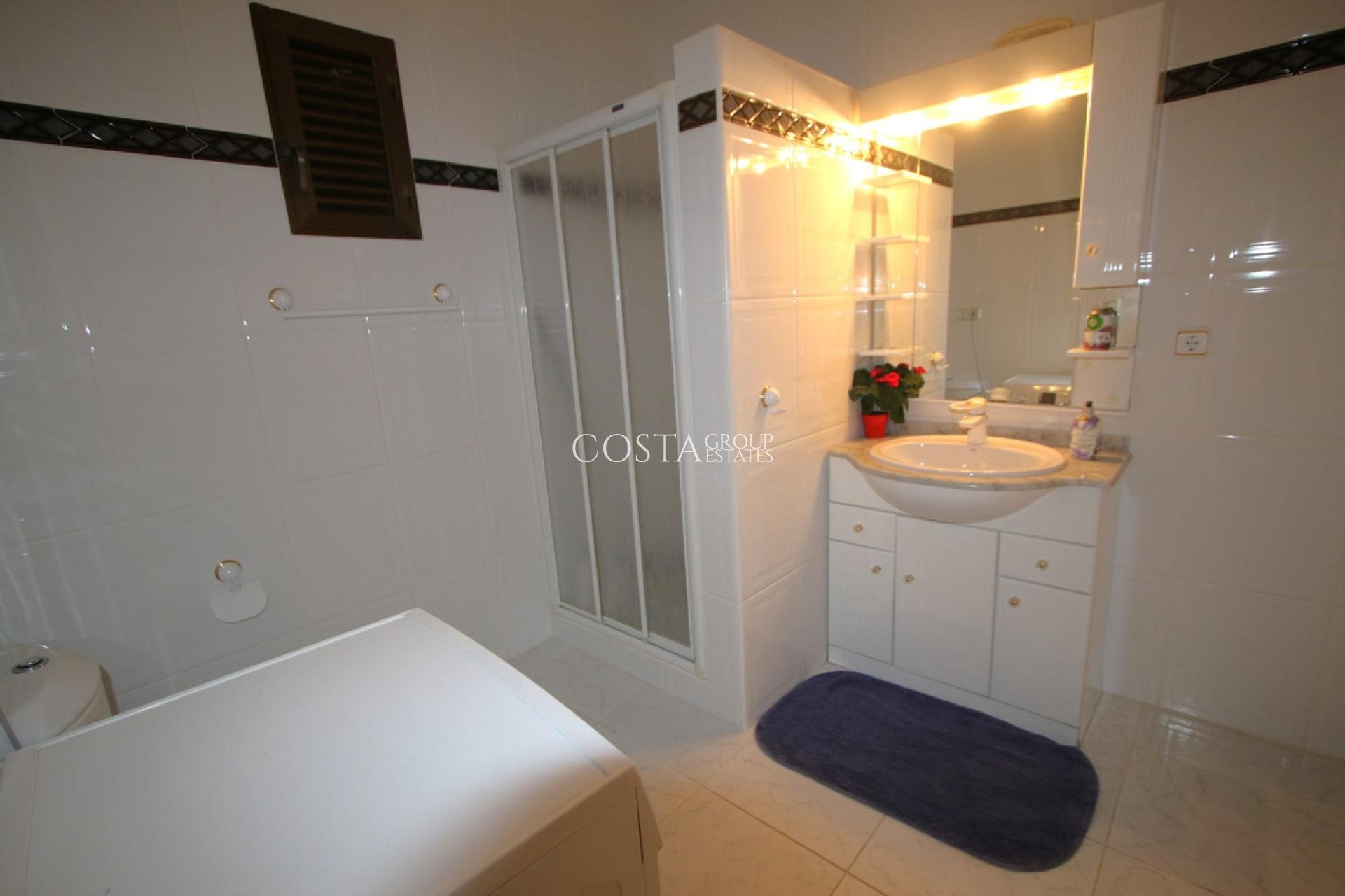 Herverkoop - Villa -
Calpe - la Canuta