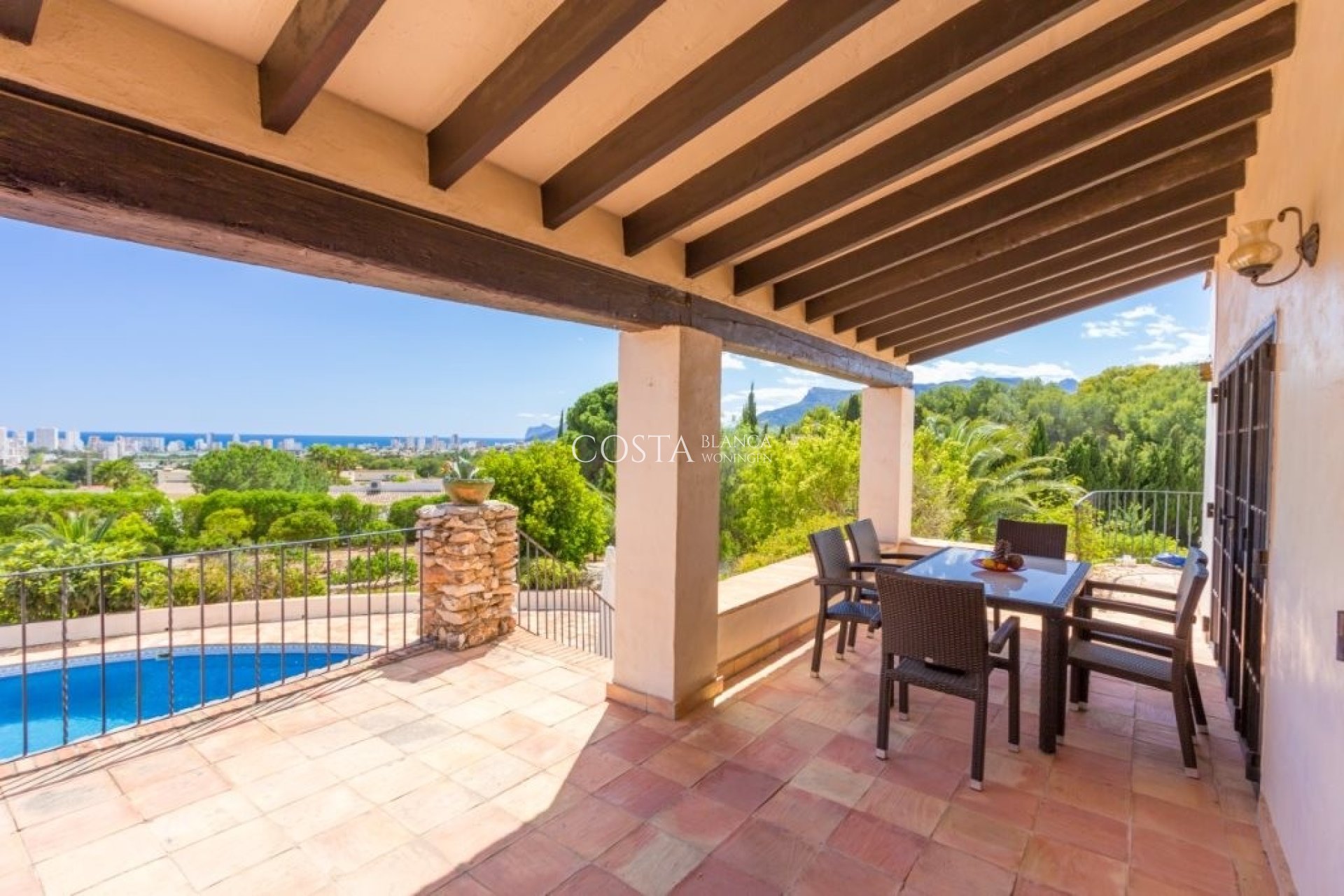 Herverkoop - Villa -
Calpe