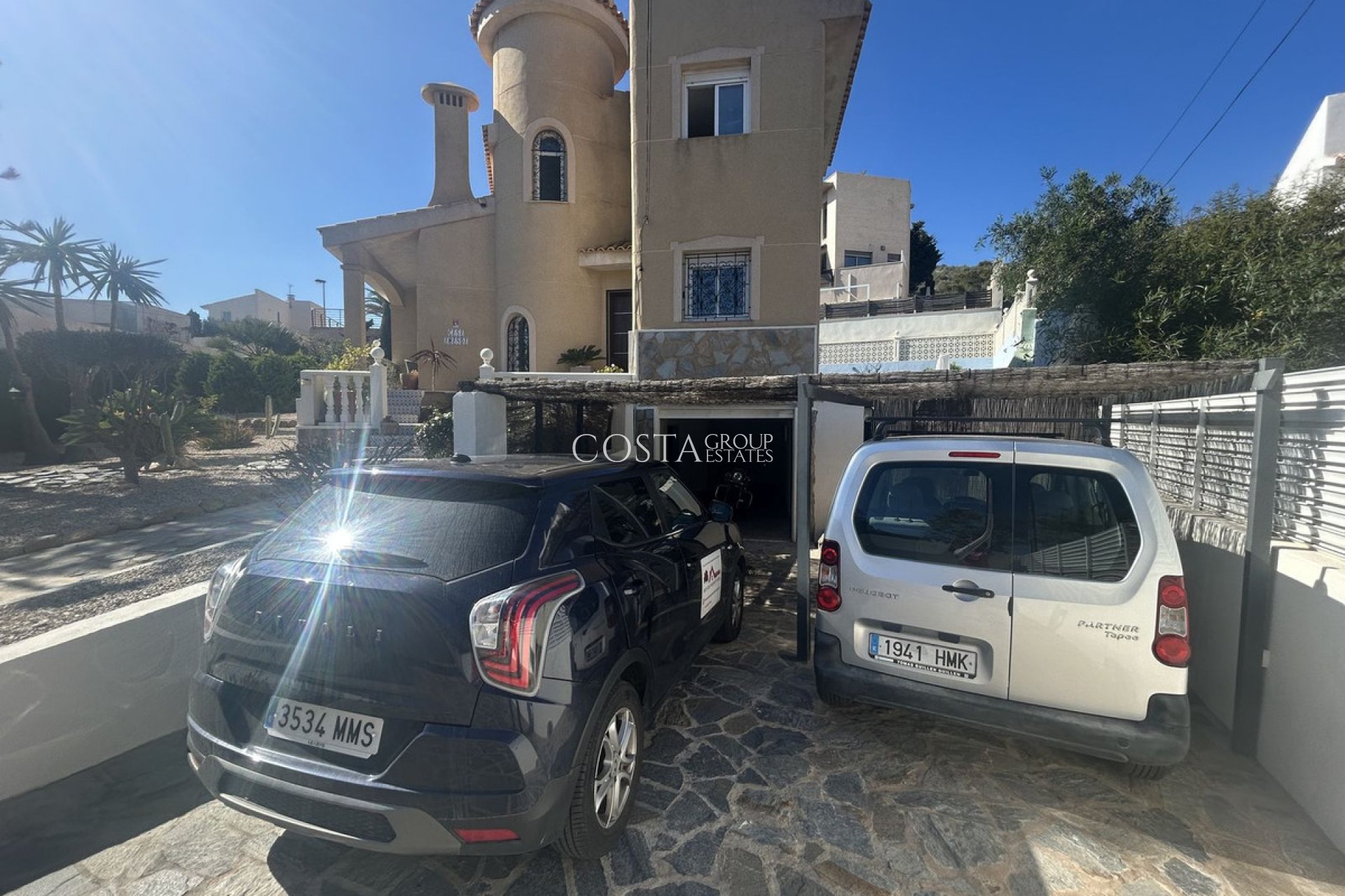 Herverkoop - Villa -
Cartagena - Cabo de Palos