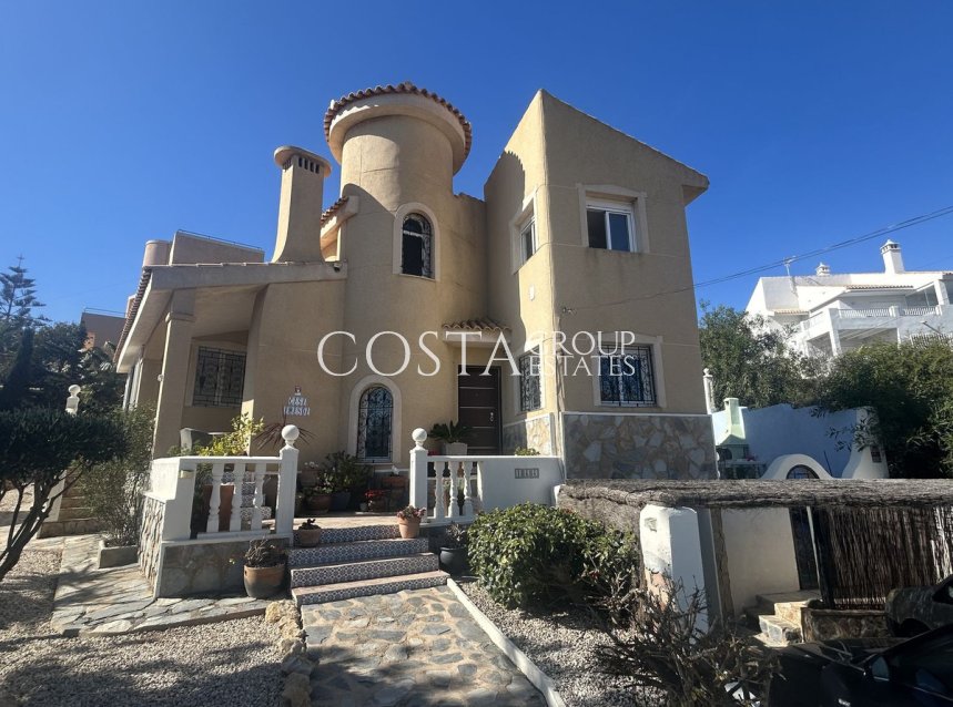 Herverkoop - Villa -
Cartagena - Cabo de Palos