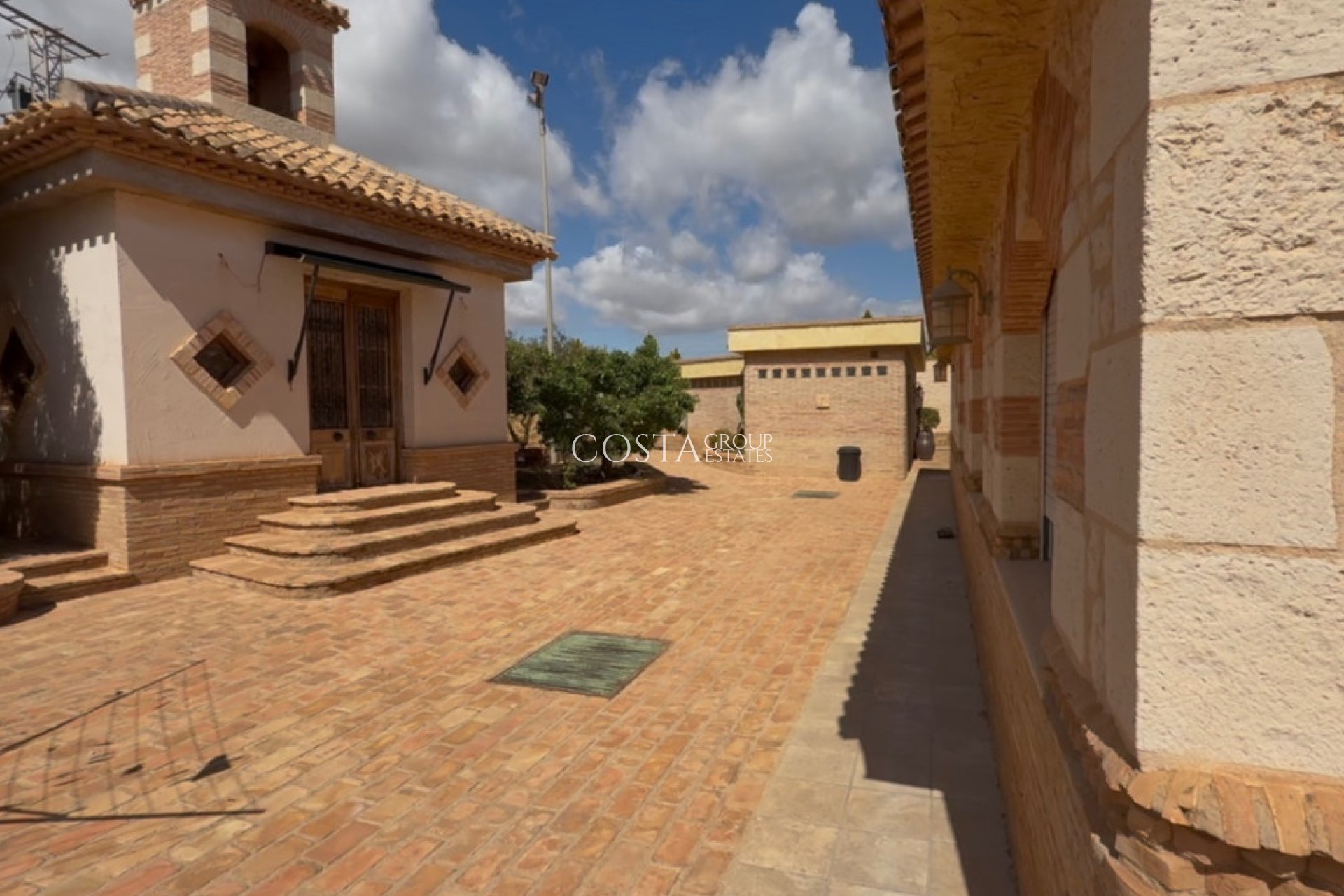 Herverkoop - Villa -
Cartagena - Cartagena Centro