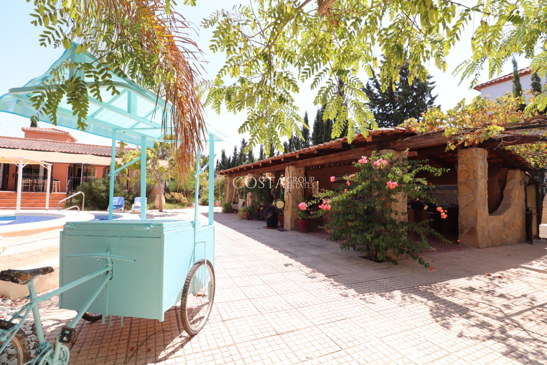 Herverkoop - Villa -
Catral - Catral Centro