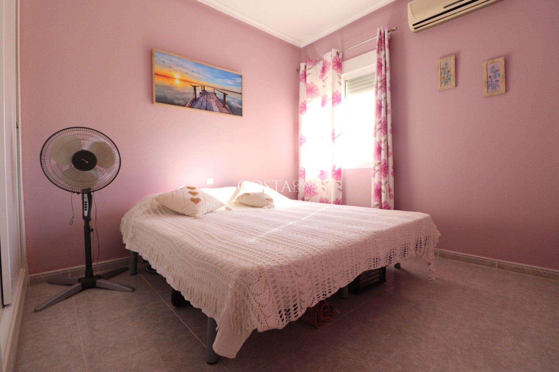 Herverkoop - Villa -
Catral - Catral Centro