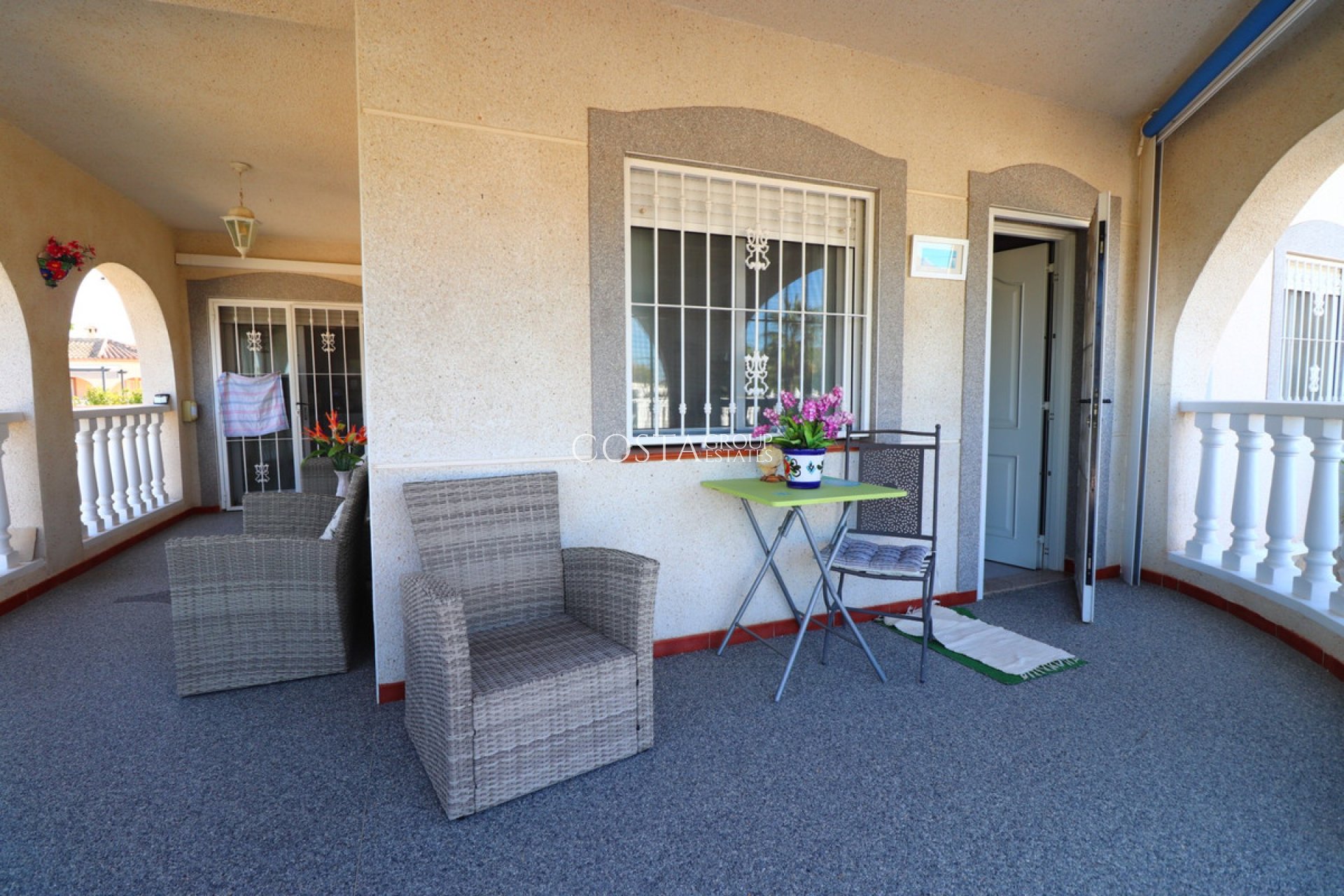 Herverkoop - Villa -
Catral - Catral Centro