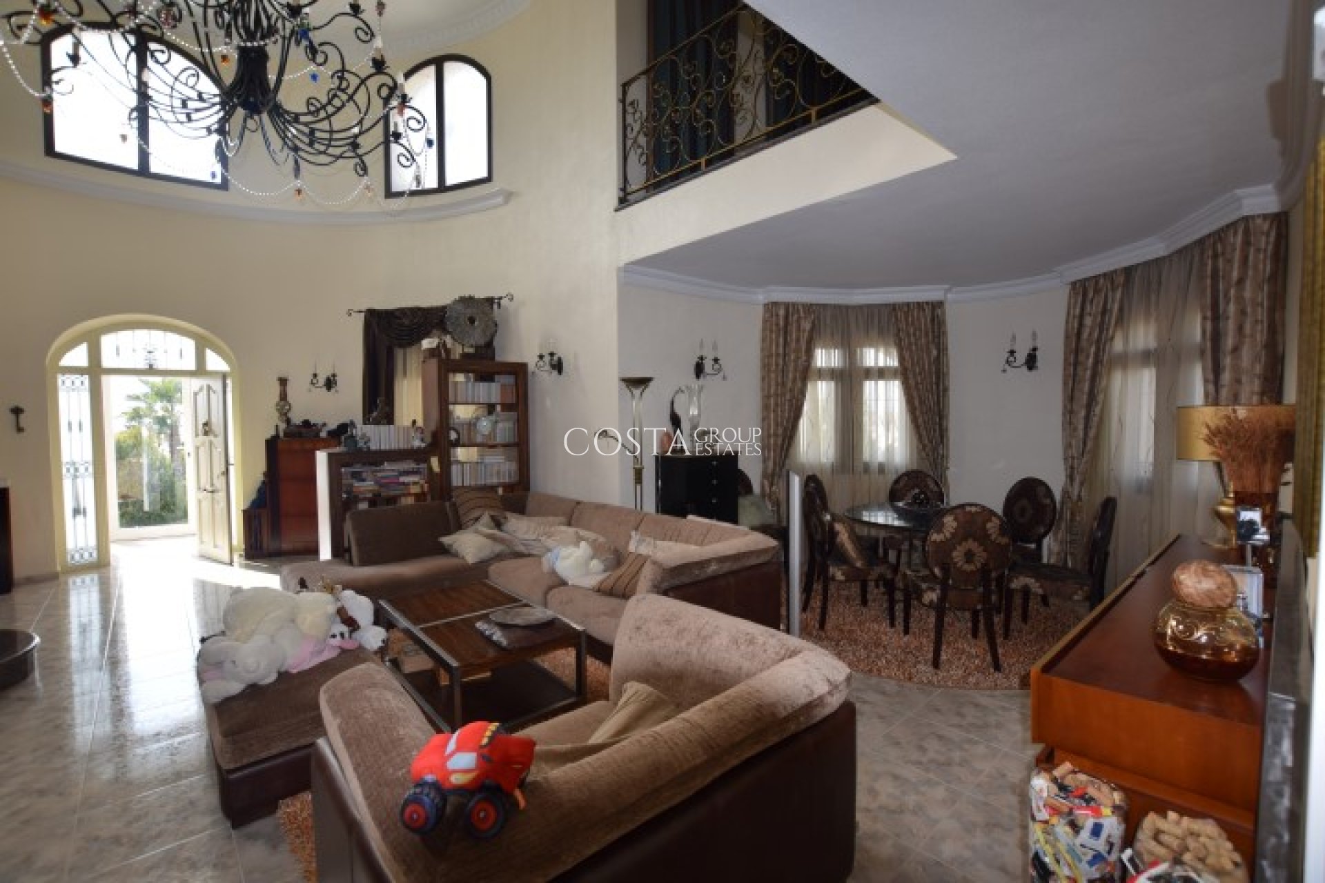 Herverkoop - Villa -
Ciudad Quesada - La Fiesta