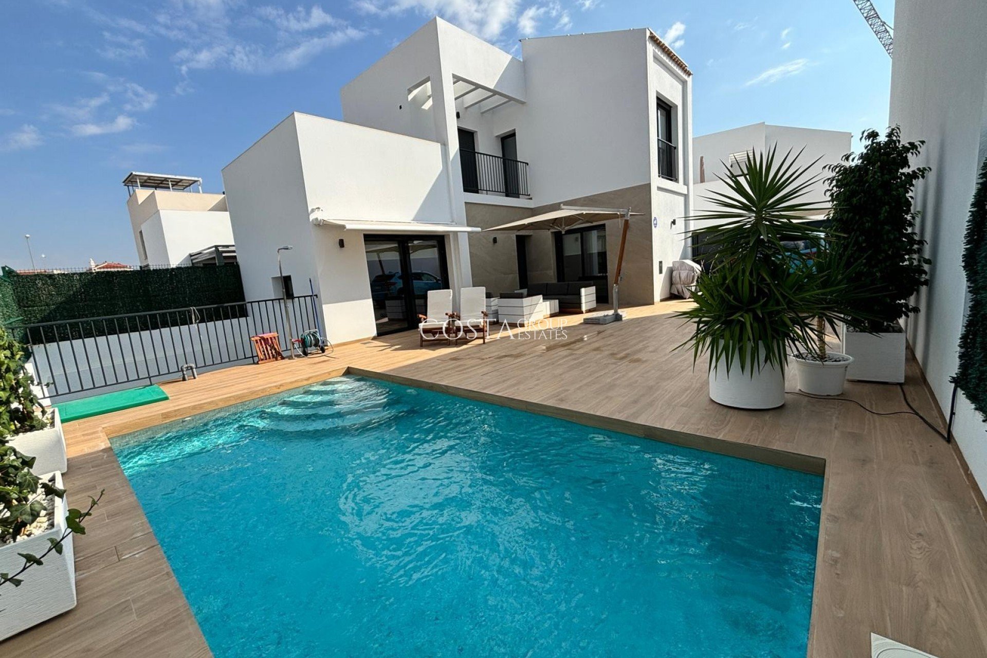 Herverkoop - Villa -
Ciudad Quesada