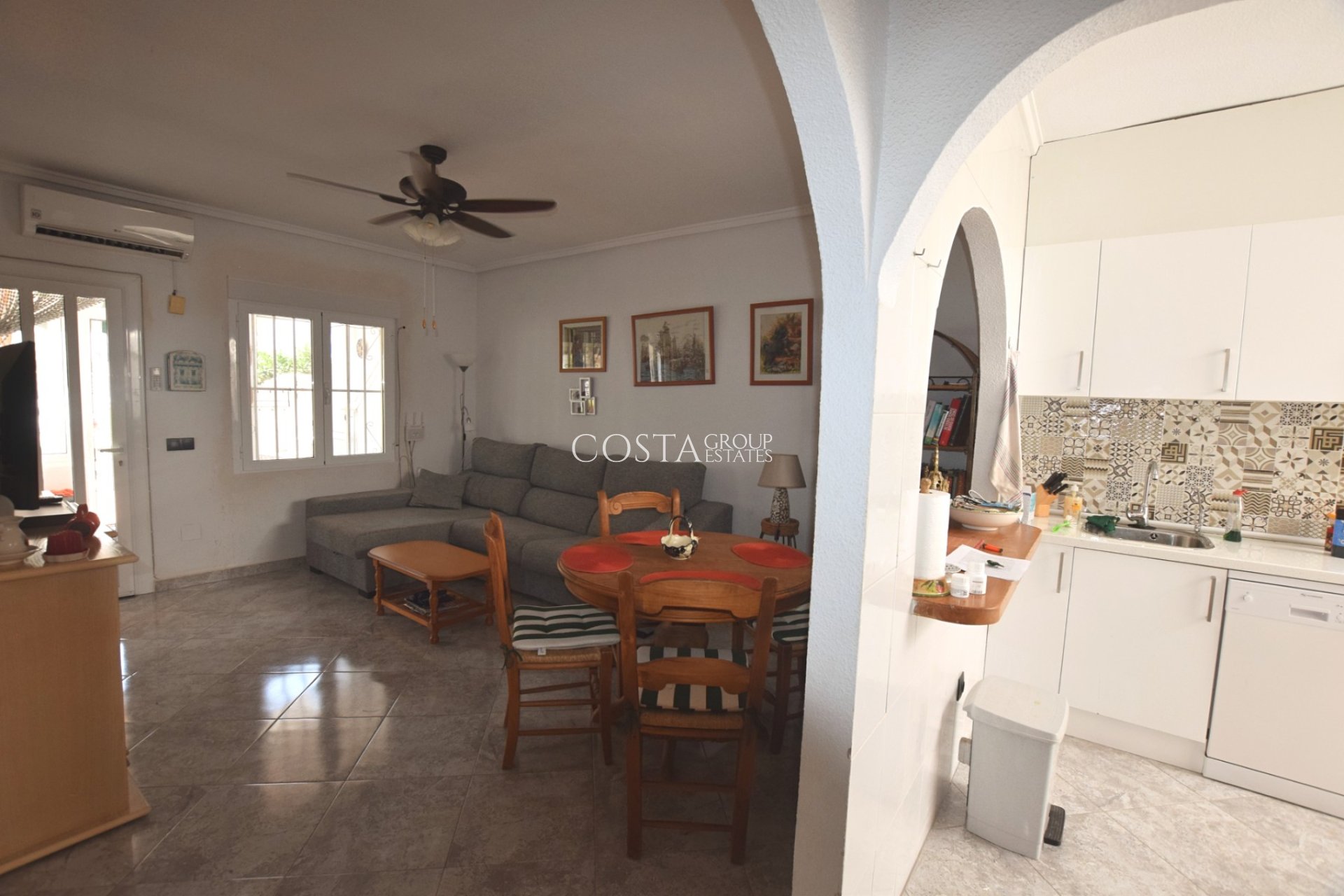 Herverkoop - Villa -
Ciudad Quesada