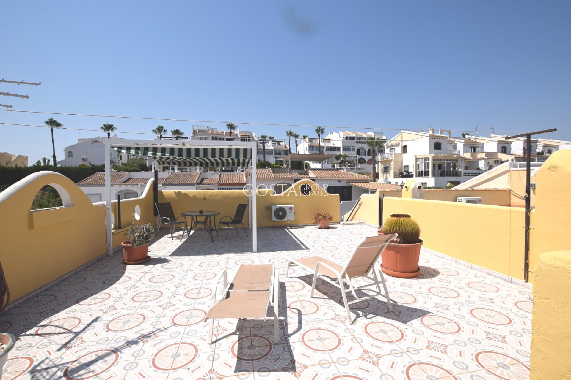 Herverkoop - Villa -
Ciudad Quesada