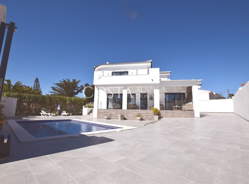 Herverkoop - Villa -
Ciudad Quesada