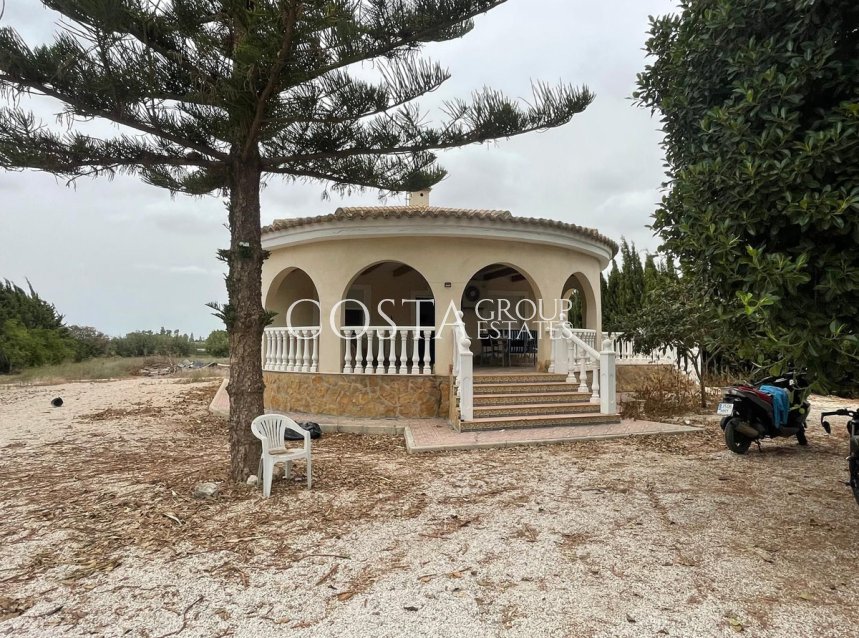 Herverkoop - Villa -
Daya Vieja - Daya Vieja Centro