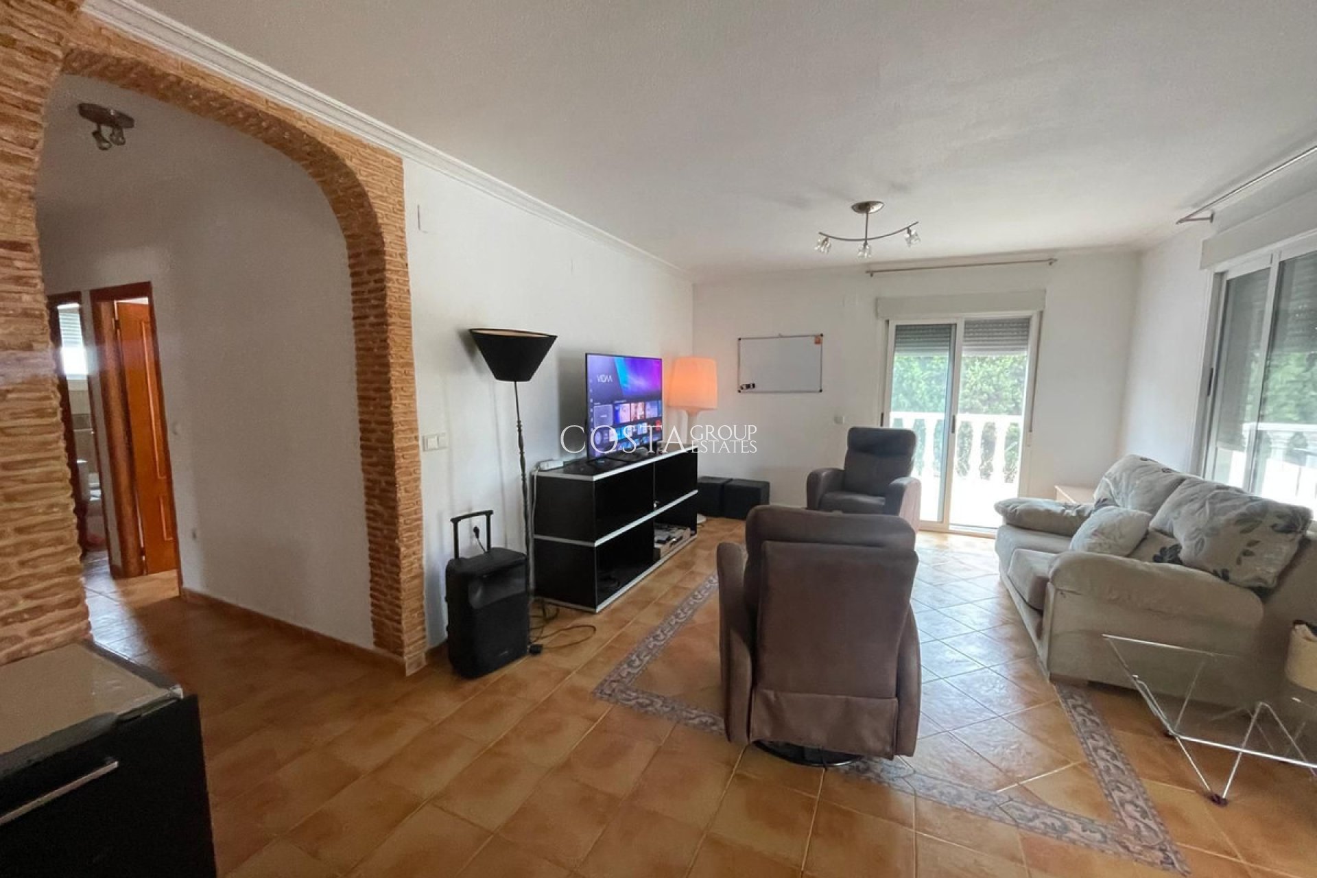 Herverkoop - Villa -
Daya Vieja - Daya Vieja Centro