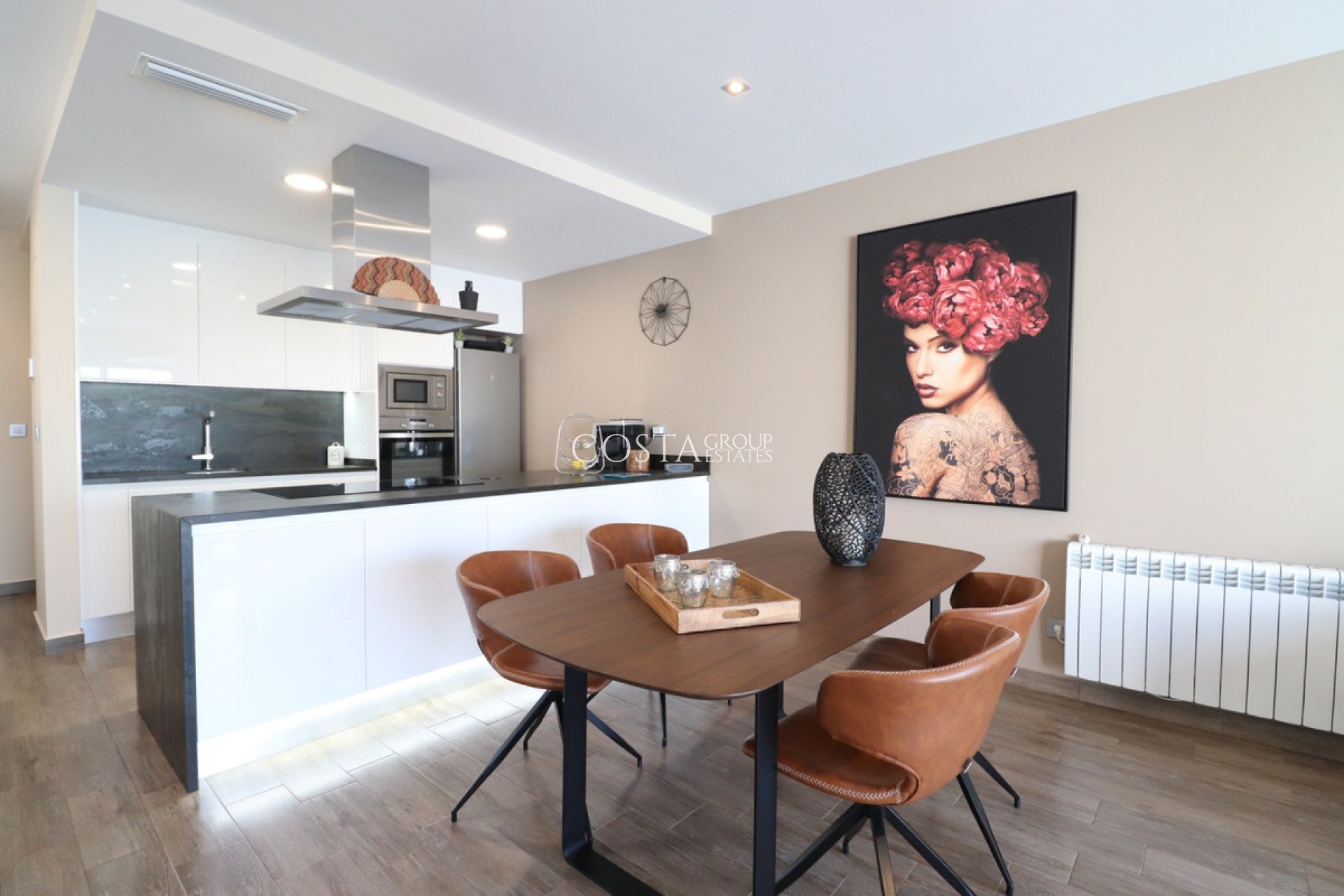 Herverkoop - Villa -
Daya Vieja - Daya Vieja Centro