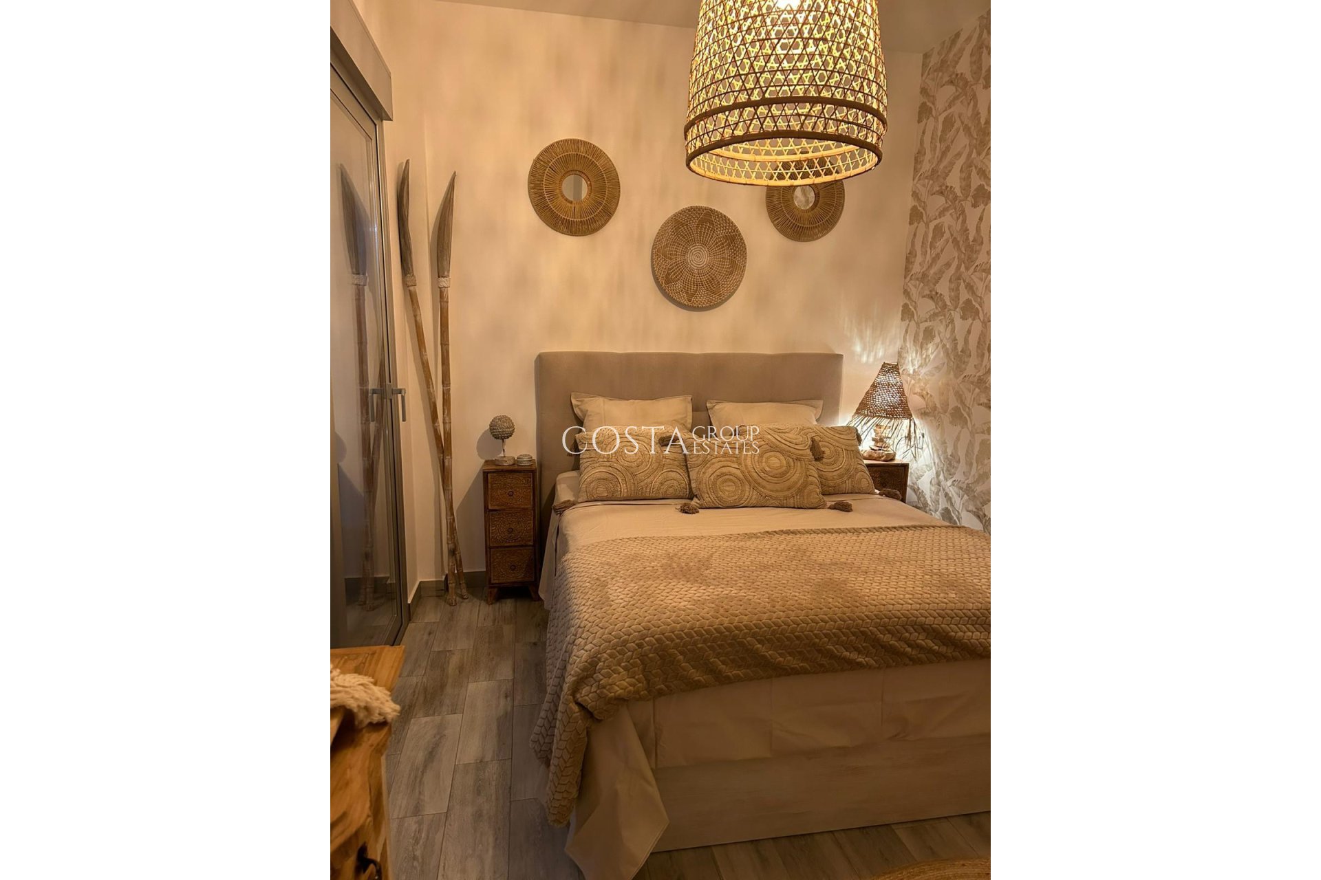 Herverkoop - Villa -
Daya Vieja - Daya Vieja Centro