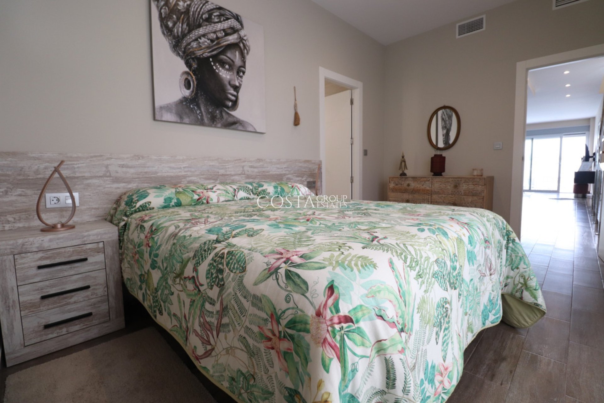 Herverkoop - Villa -
Daya Vieja - Daya Vieja Centro