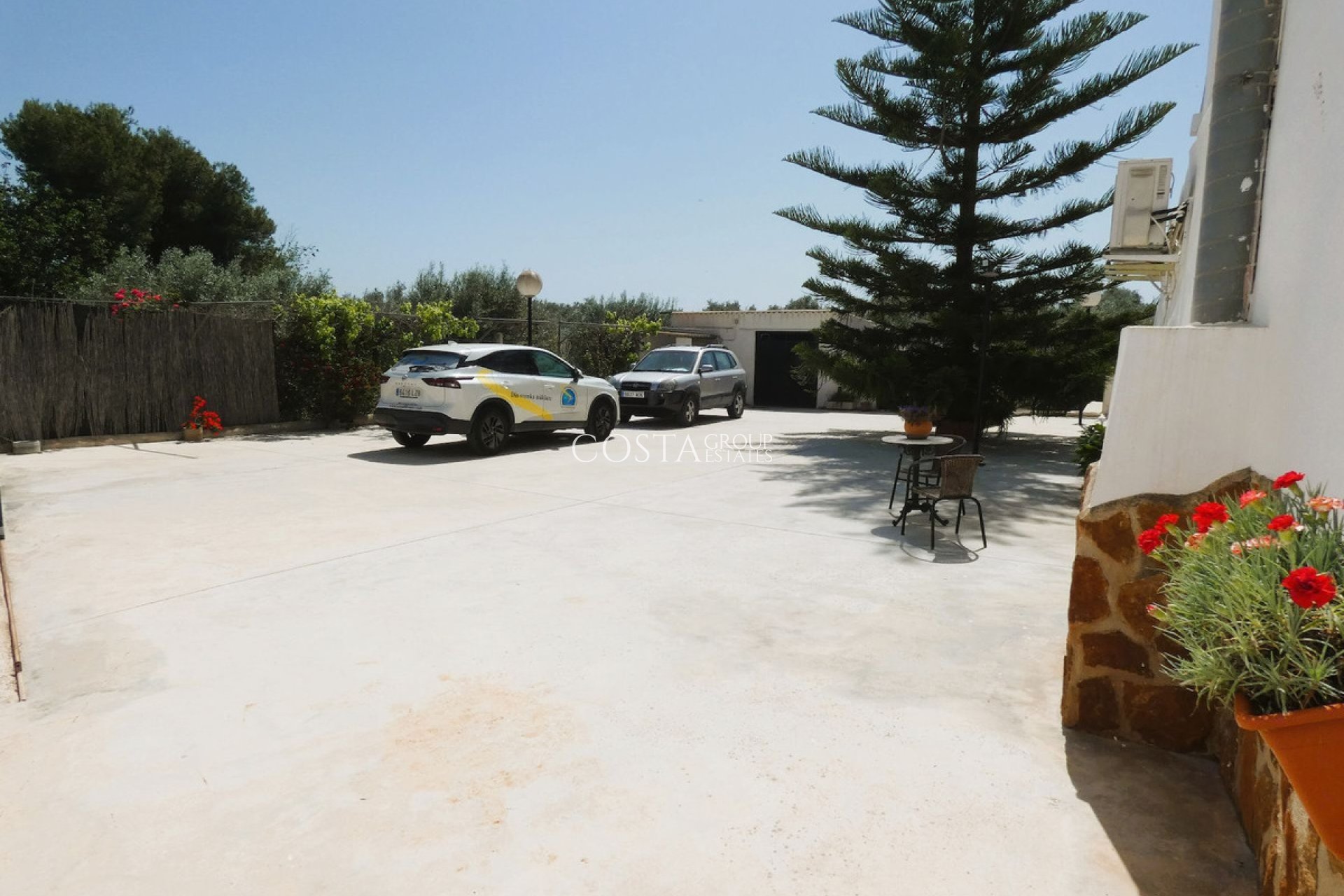 Herverkoop - Villa -
Dolores - Dolores Centro