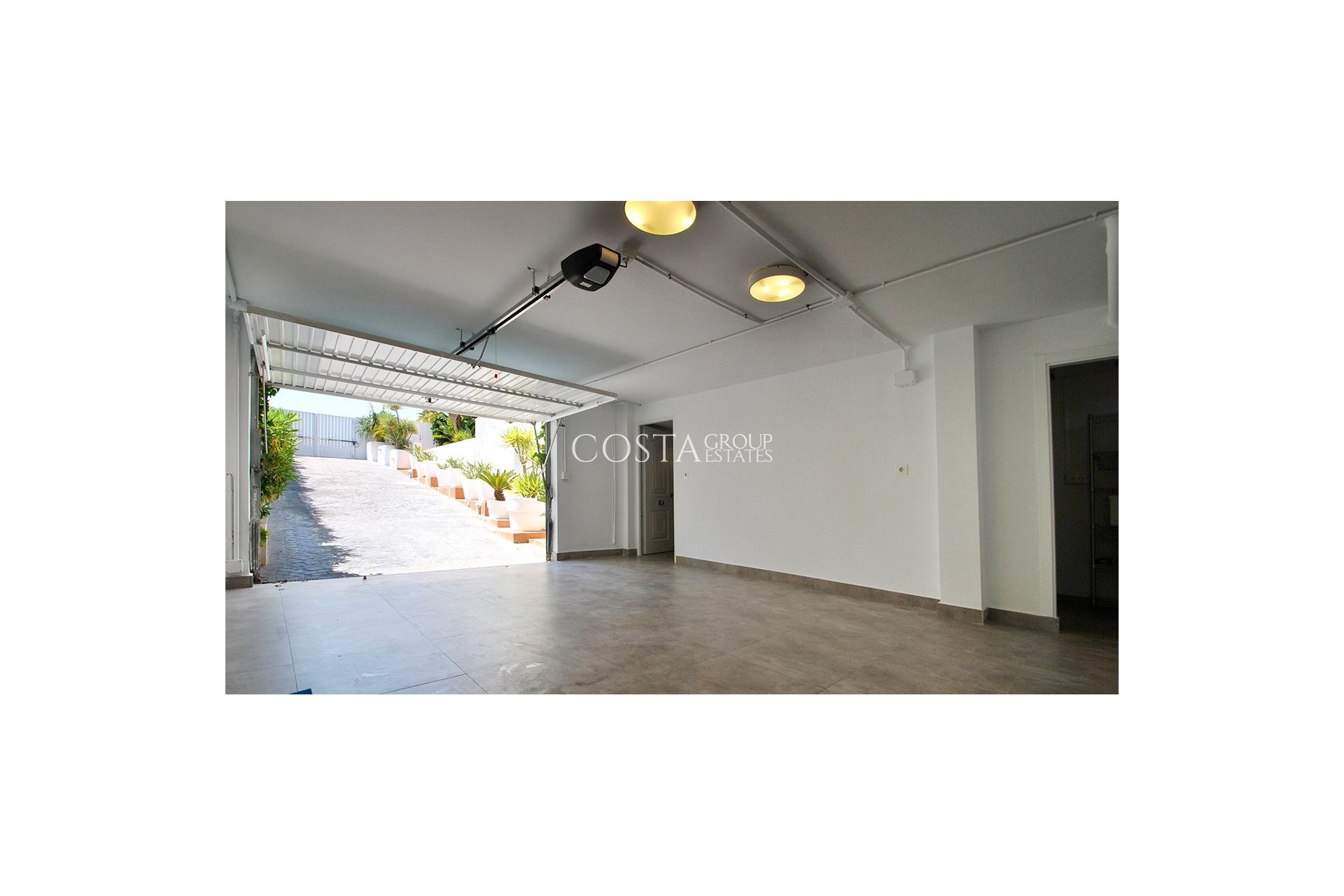 Herverkoop - Villa -
Elche - La Marina