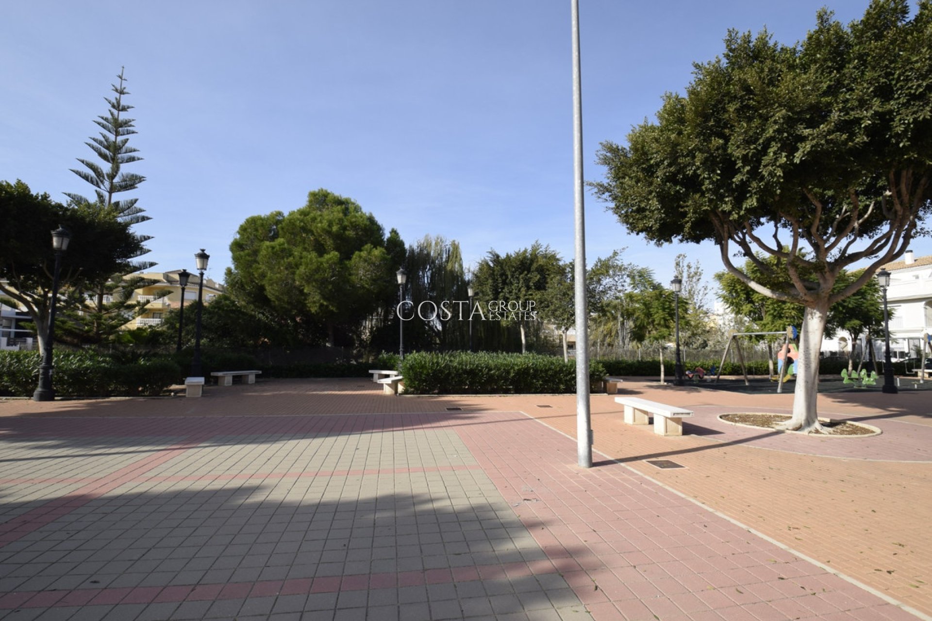 Herverkoop - Villa -
Formentera del Segura