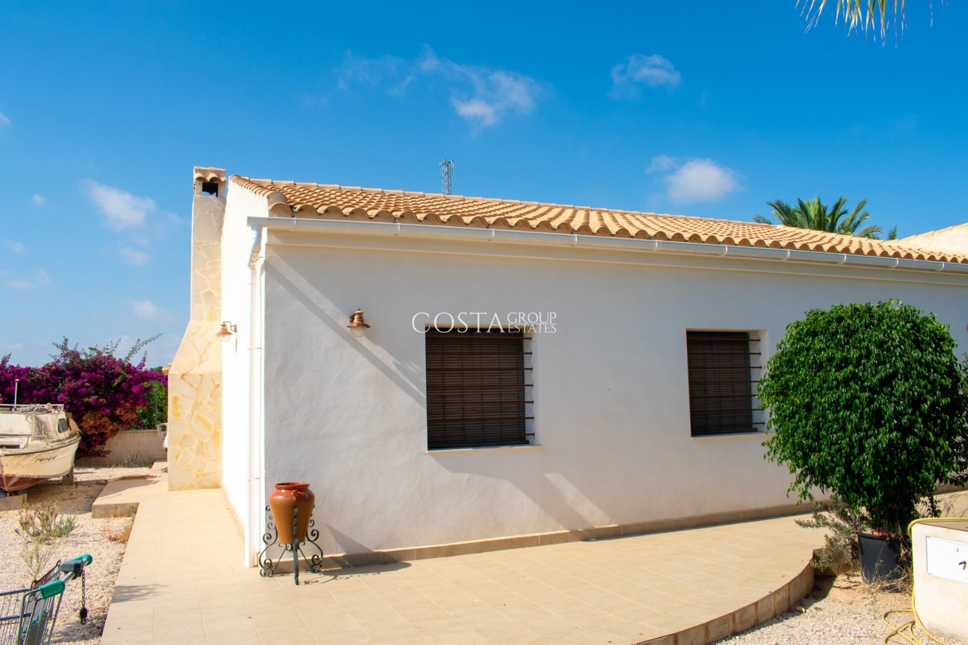Herverkoop - Villa -
Guardamar del Segura - El Raso