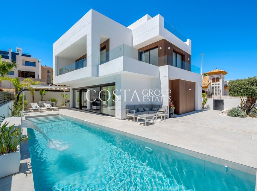 Herverkoop - Villa -
Guardamar del Segura - Guardamar del Segura Centro