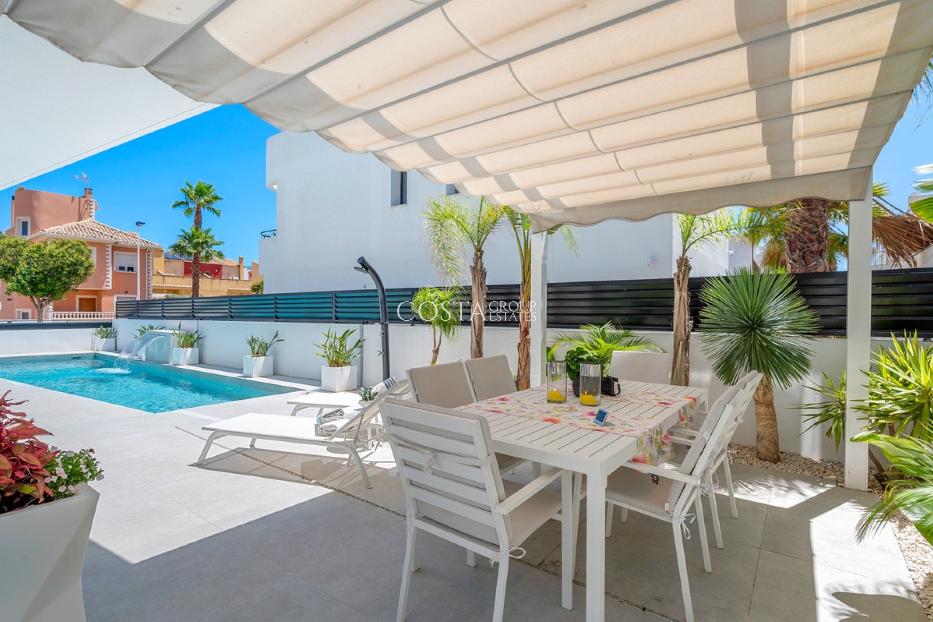Herverkoop - Villa -
Guardamar del Segura - Guardamar del Segura Centro
