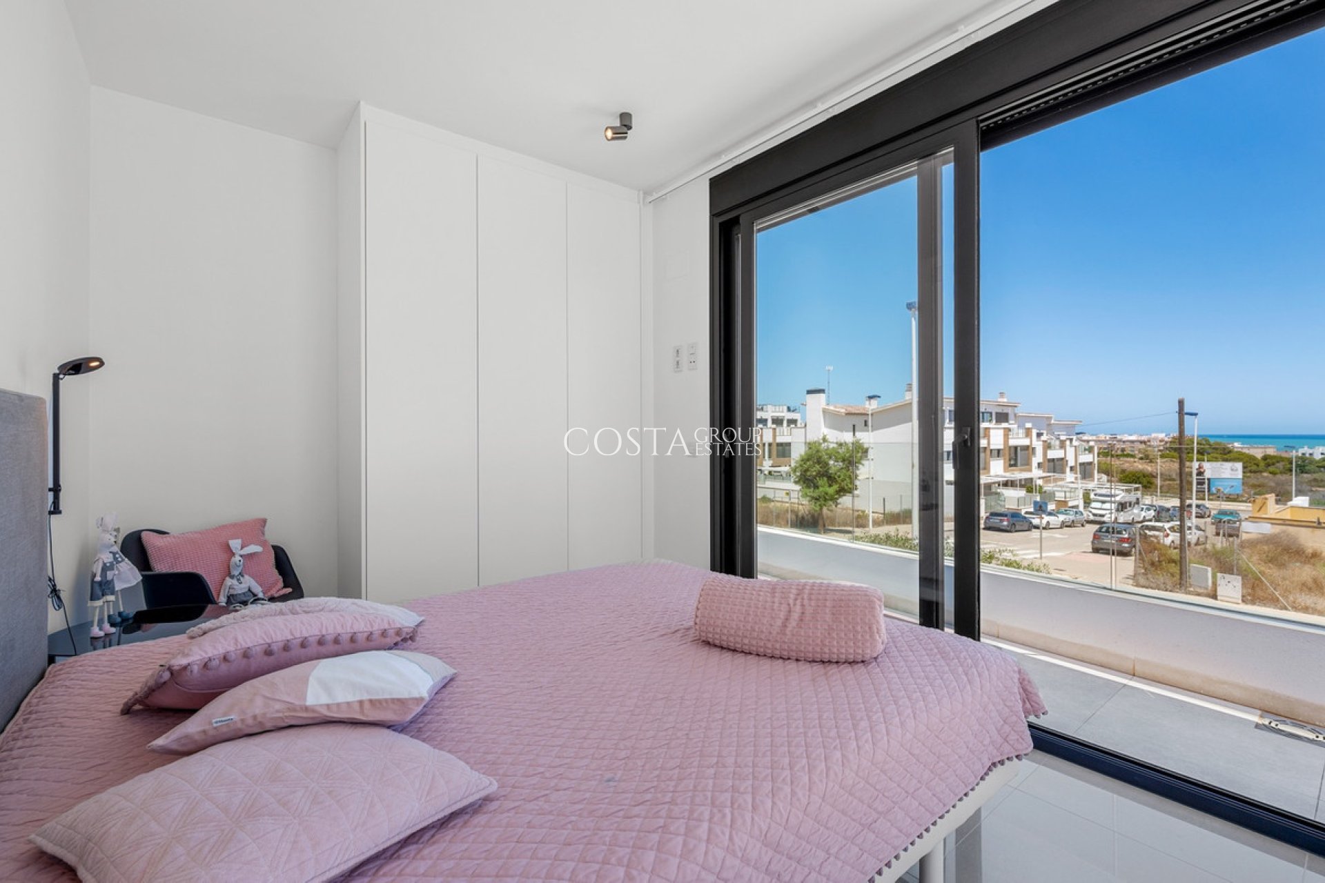 Herverkoop - Villa -
Guardamar del Segura - Guardamar del Segura Centro