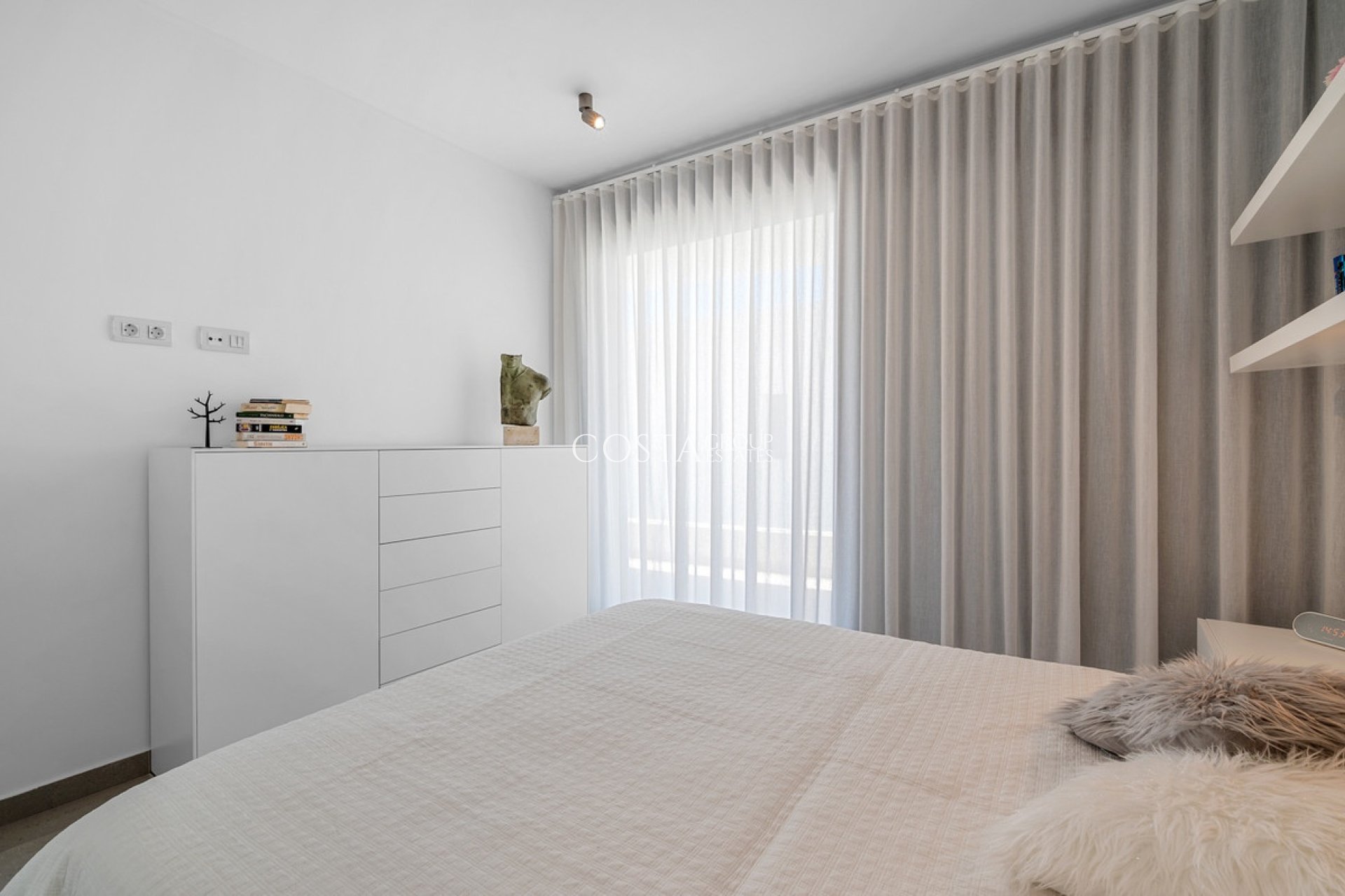 Herverkoop - Villa -
Guardamar del Segura - Guardamar del Segura Centro