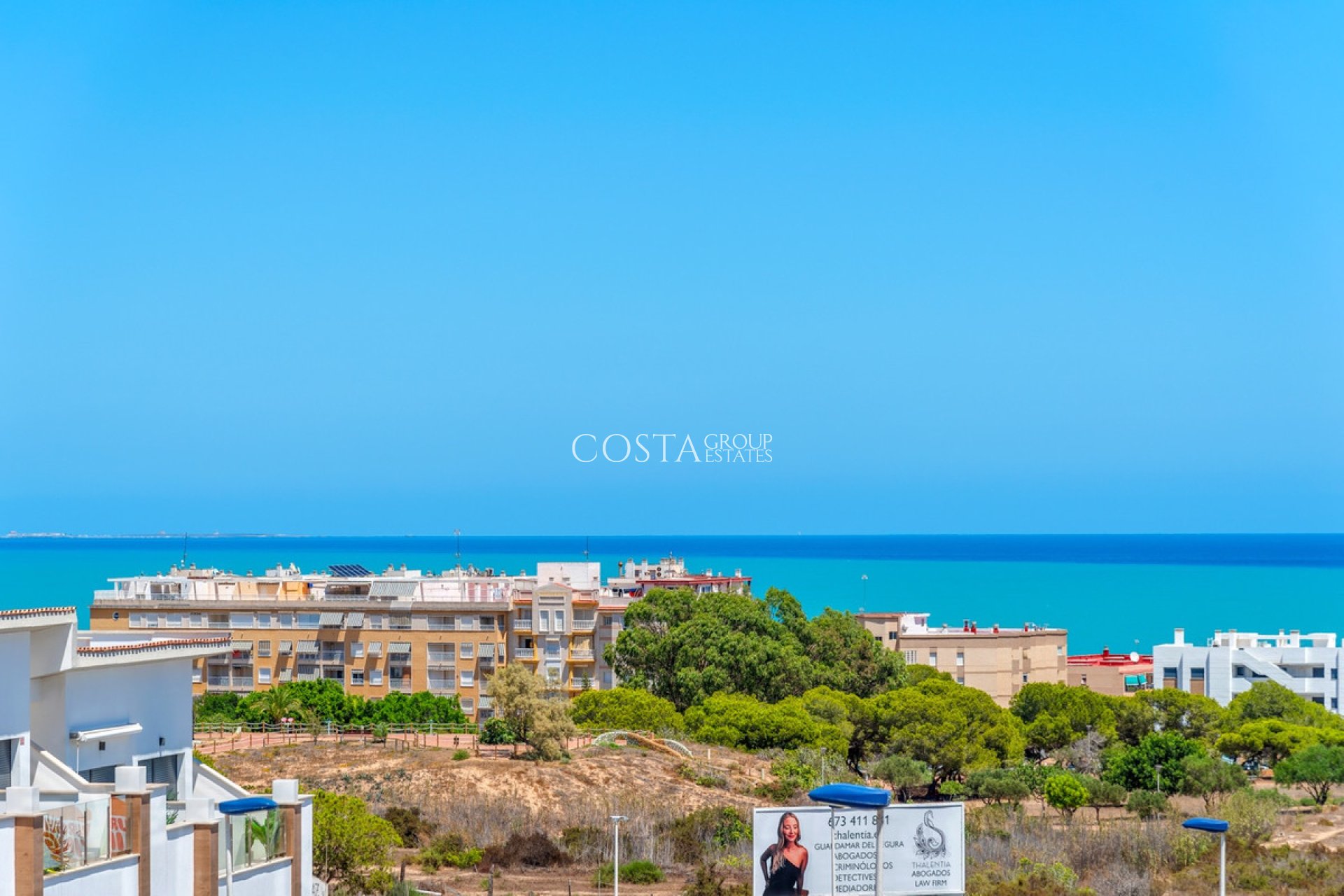 Herverkoop - Villa -
Guardamar del Segura - Guardamar del Segura Centro