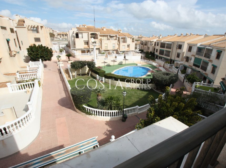 Herverkoop - Villa -
Guardamar del Segura - Guardamar del Segura Centro
