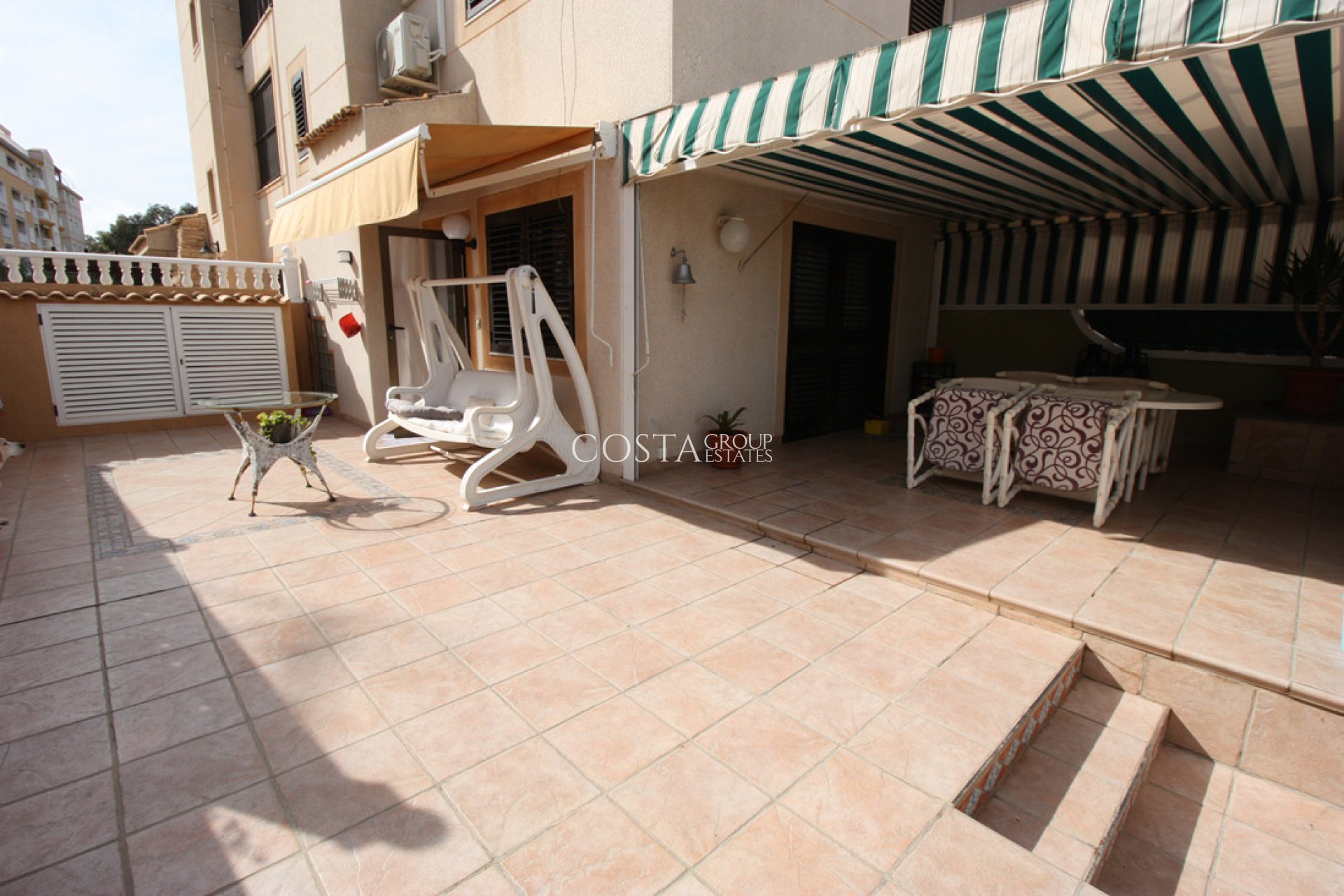 Herverkoop - Villa -
Guardamar del Segura - Guardamar del Segura Centro