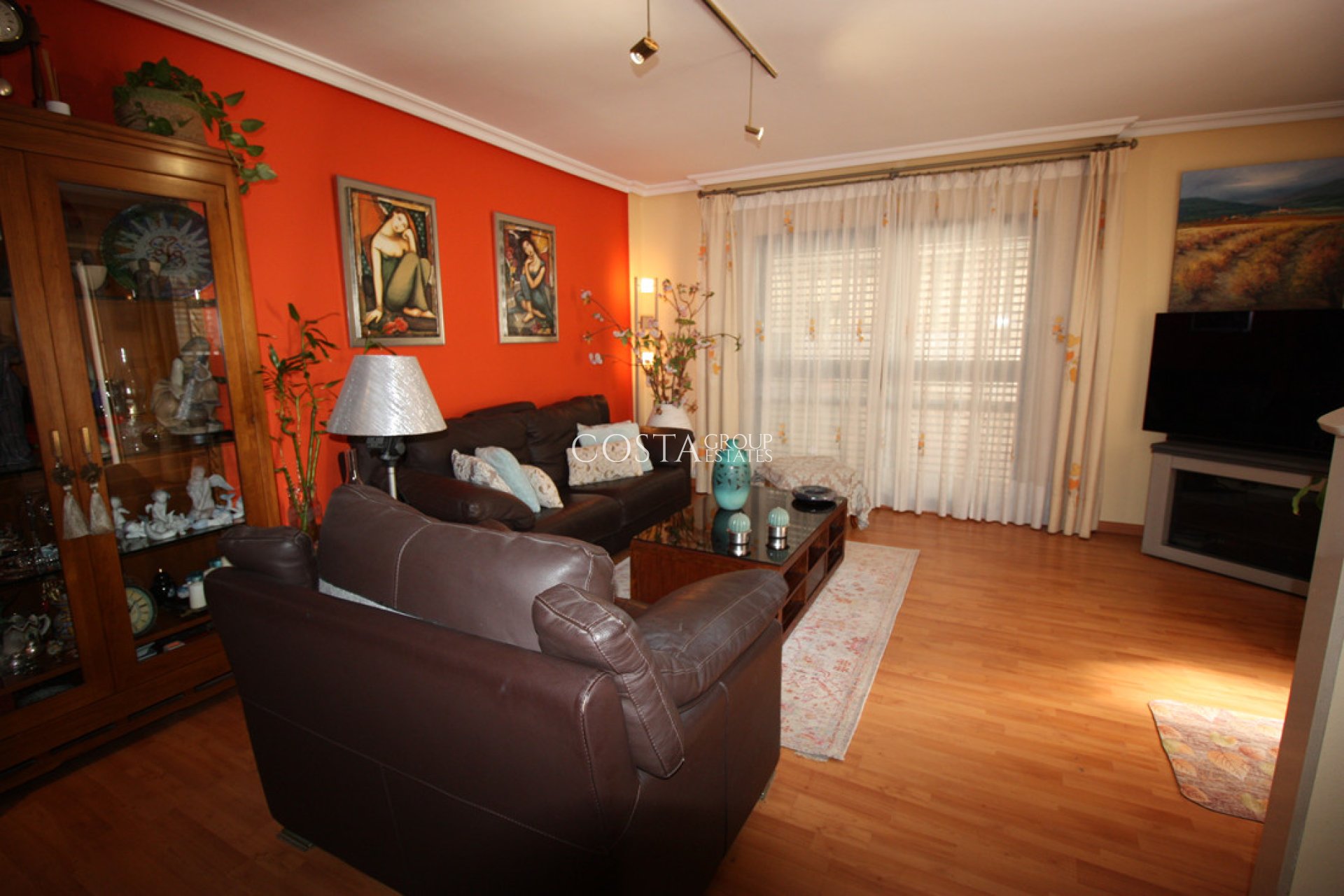 Herverkoop - Villa -
Guardamar del Segura - Guardamar del Segura Centro