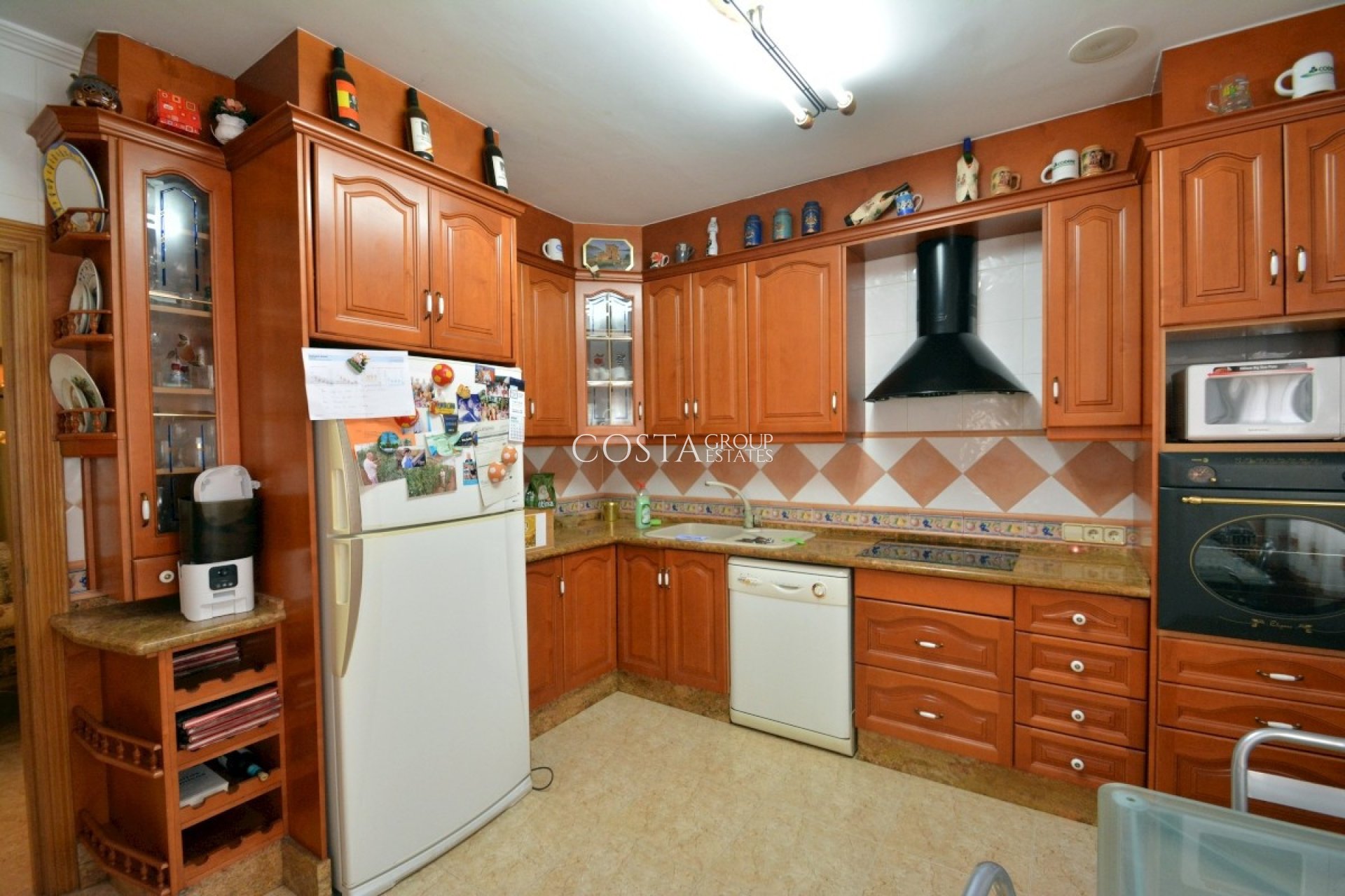 Herverkoop - Villa -
Guardamar del Segura - Guardamar del Segura Centro