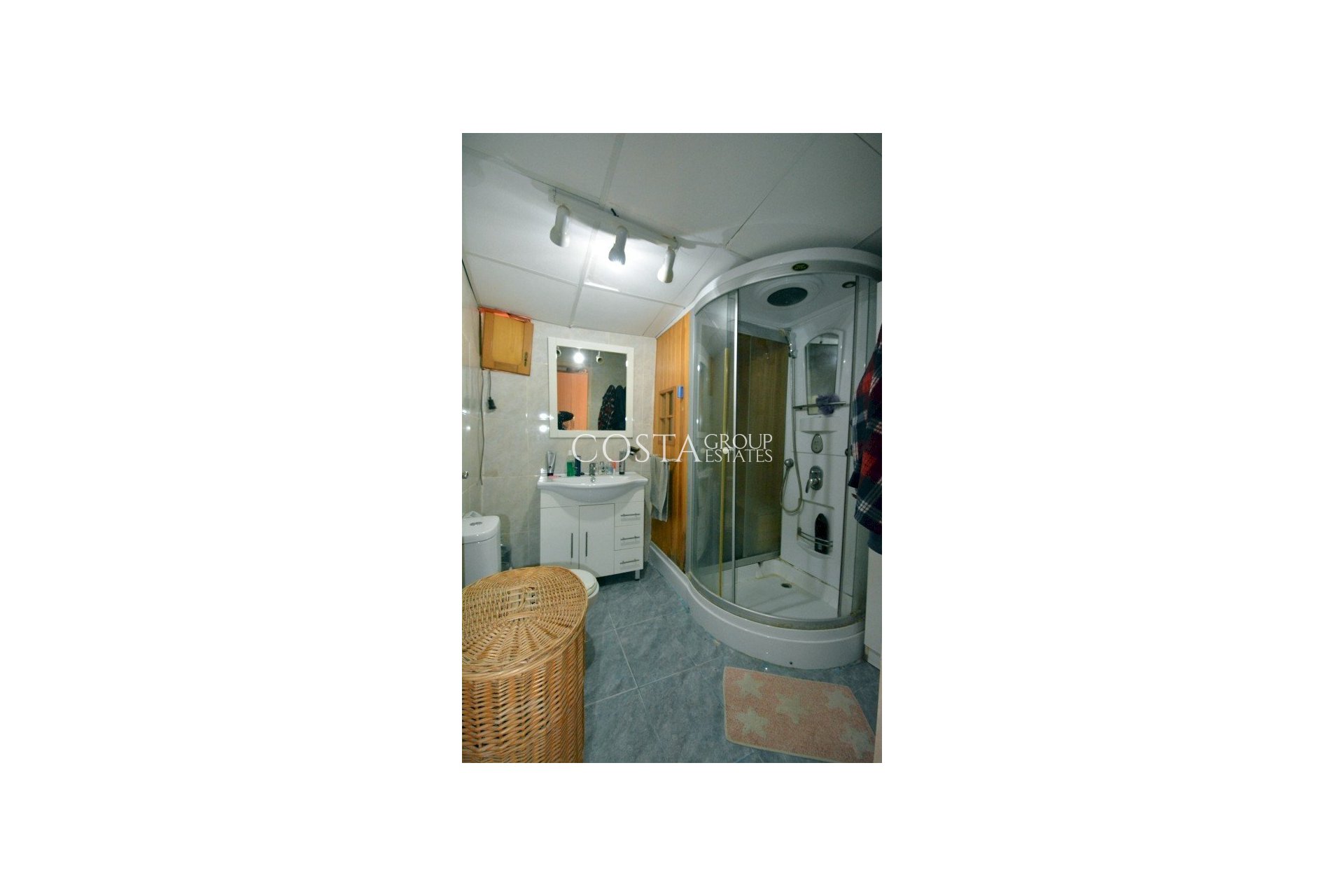 Herverkoop - Villa -
Guardamar del Segura - Guardamar del Segura Centro