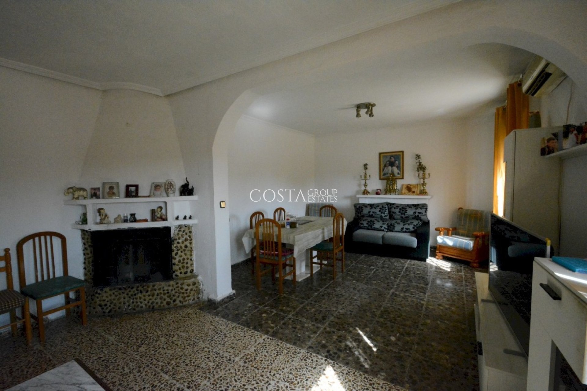 Herverkoop - Villa -
Guardamar del Segura - Guardamar del Segura Centro