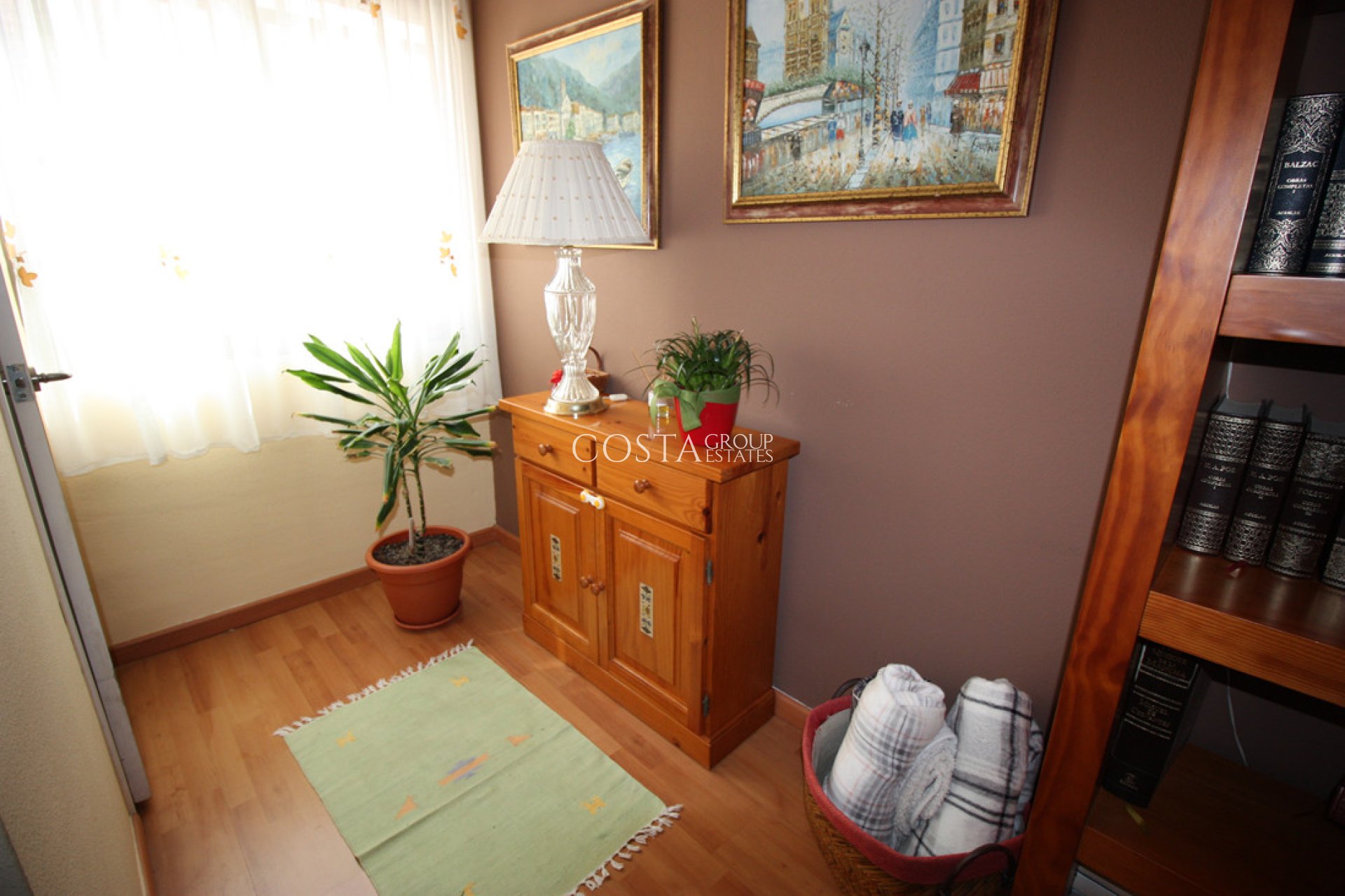 Herverkoop - Villa -
Guardamar del Segura - Guardamar del Segura Centro